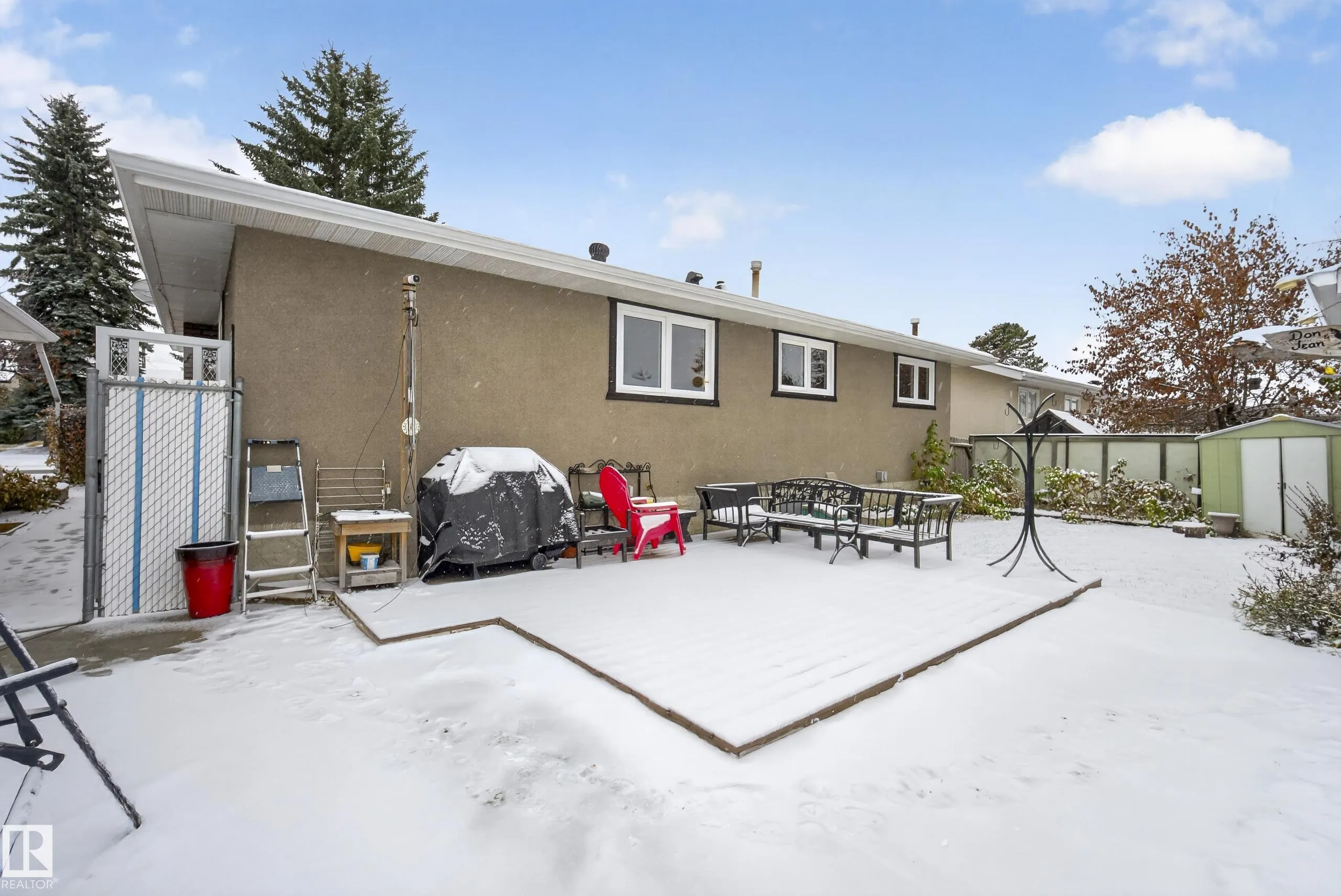 19 Belleville Avenue