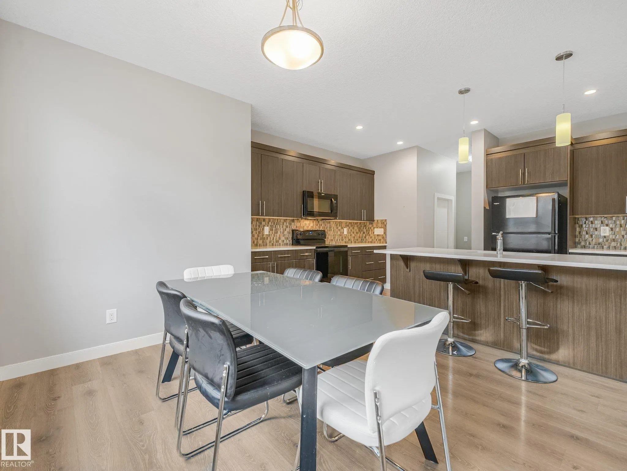 1711 201 Street