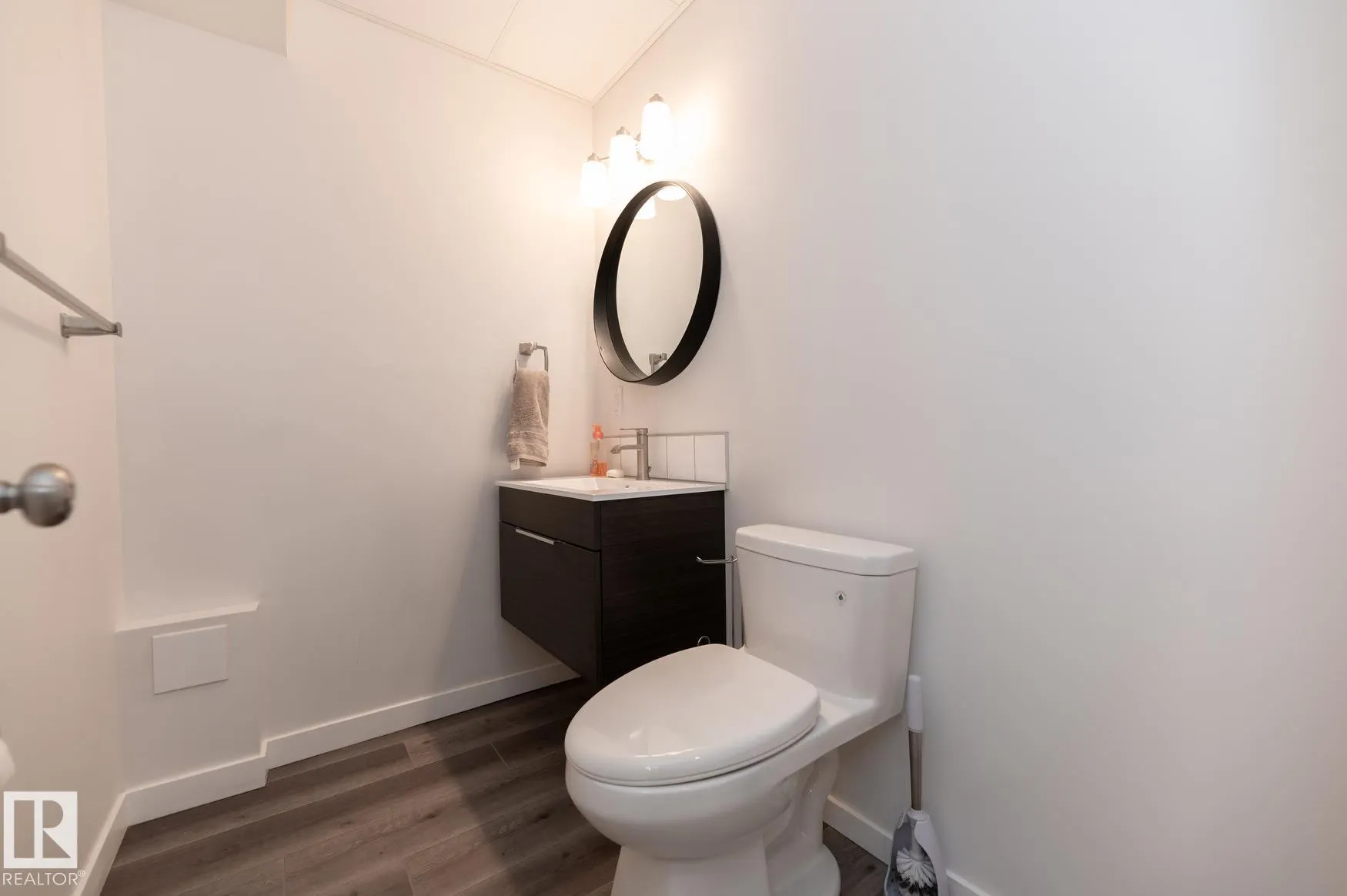 3613 12 Street