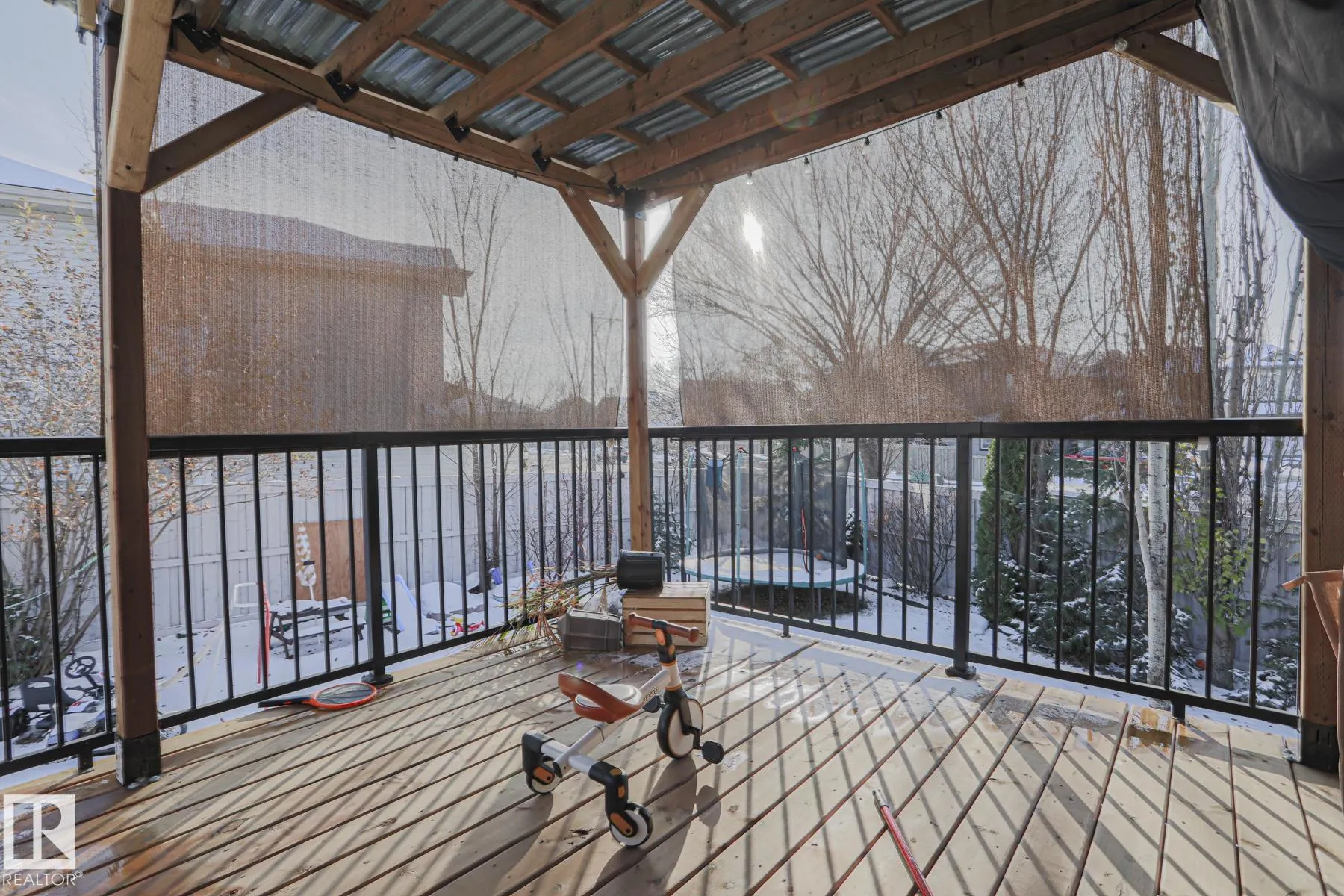 2603 MARION Place