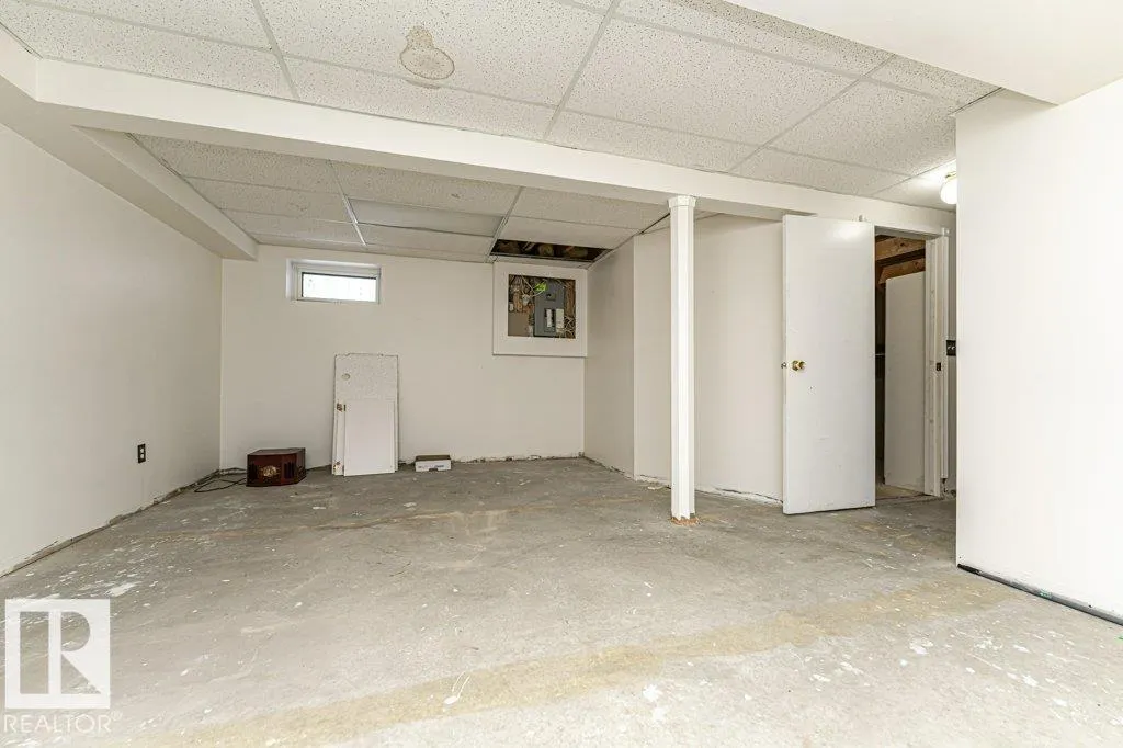 242 KIRKWOOD Avenue