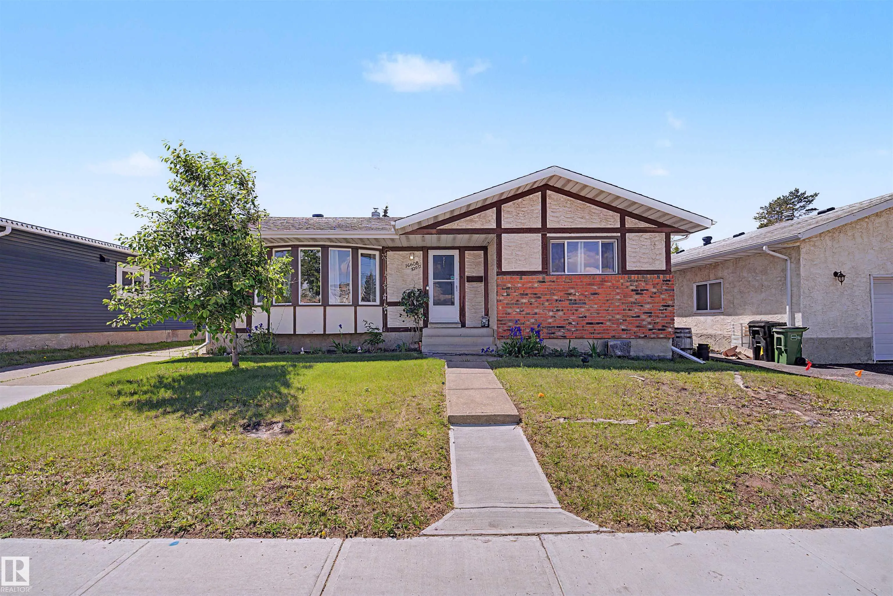 16608 109 Street