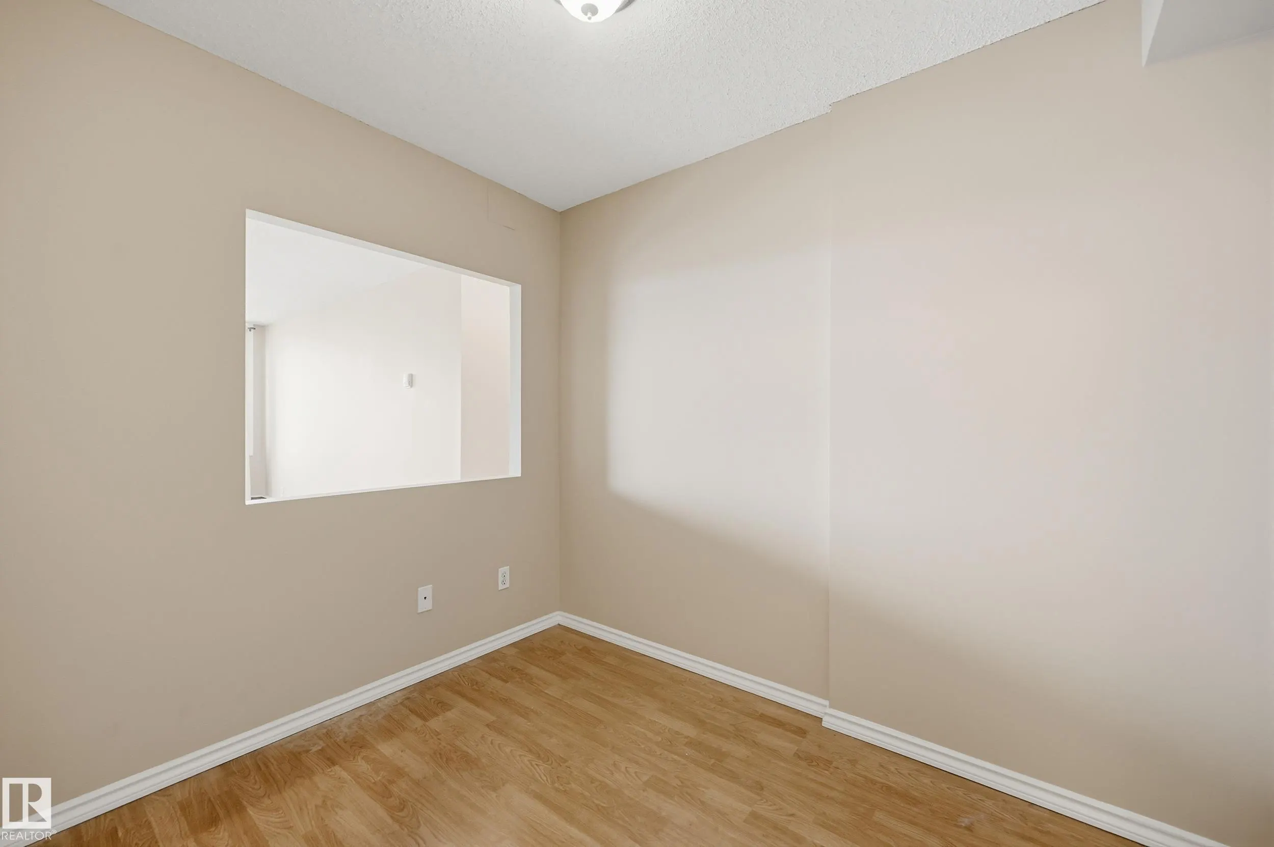 10011 116 Street