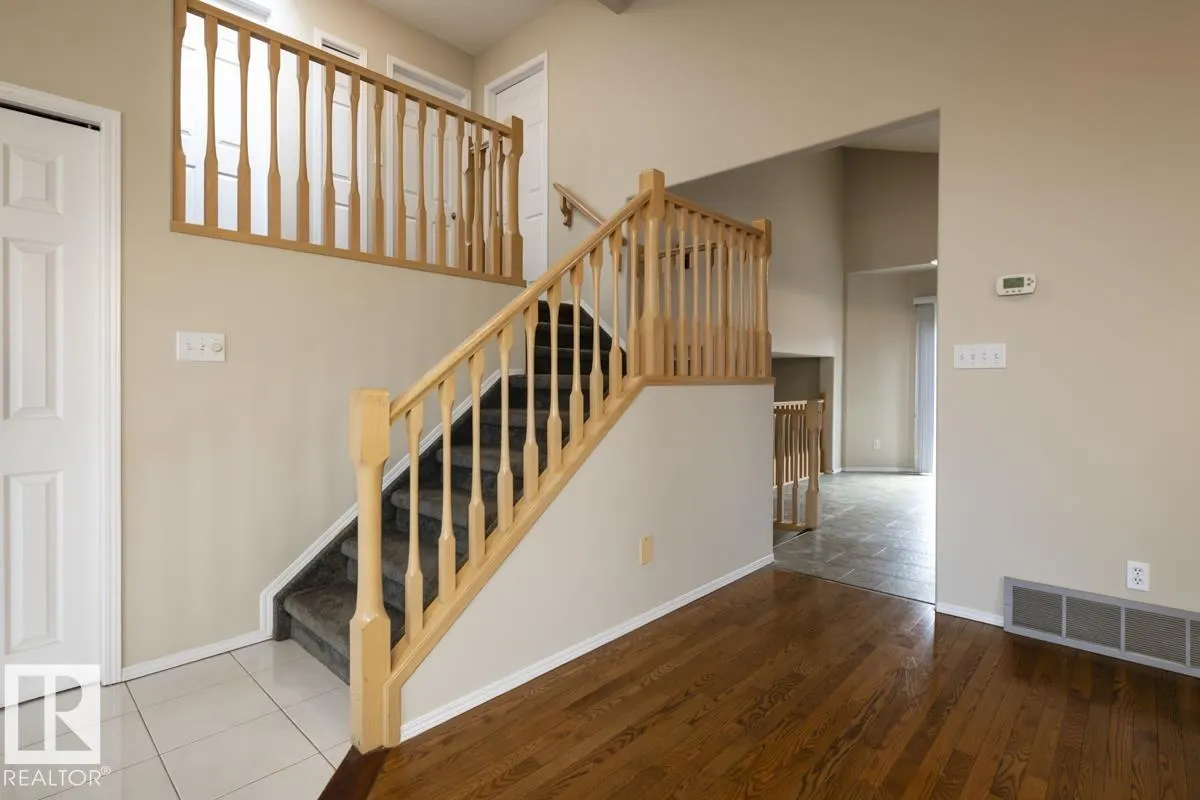 47 MCLEOD Crescent
