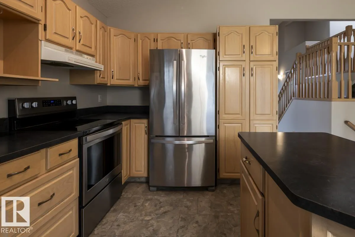 47 MCLEOD Crescent