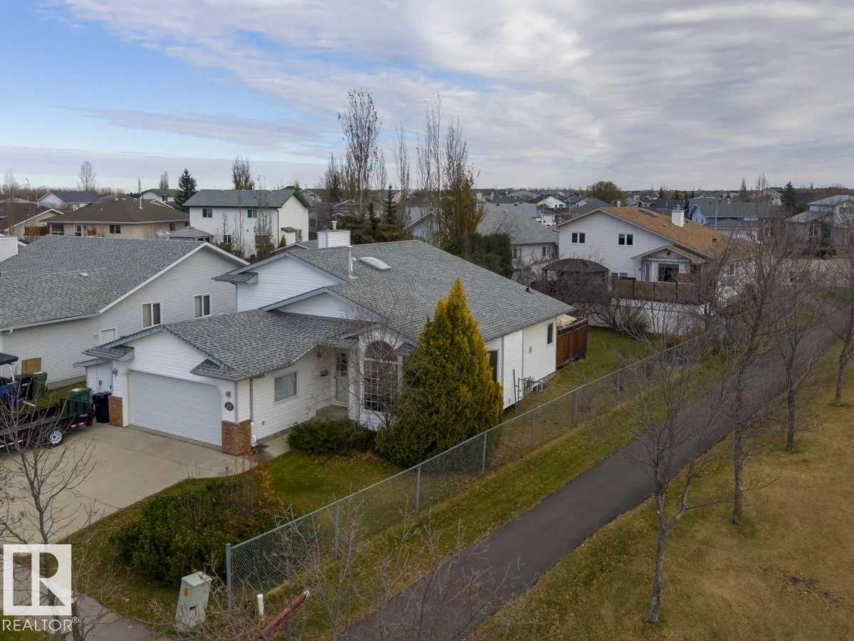 47 MCLEOD Crescent