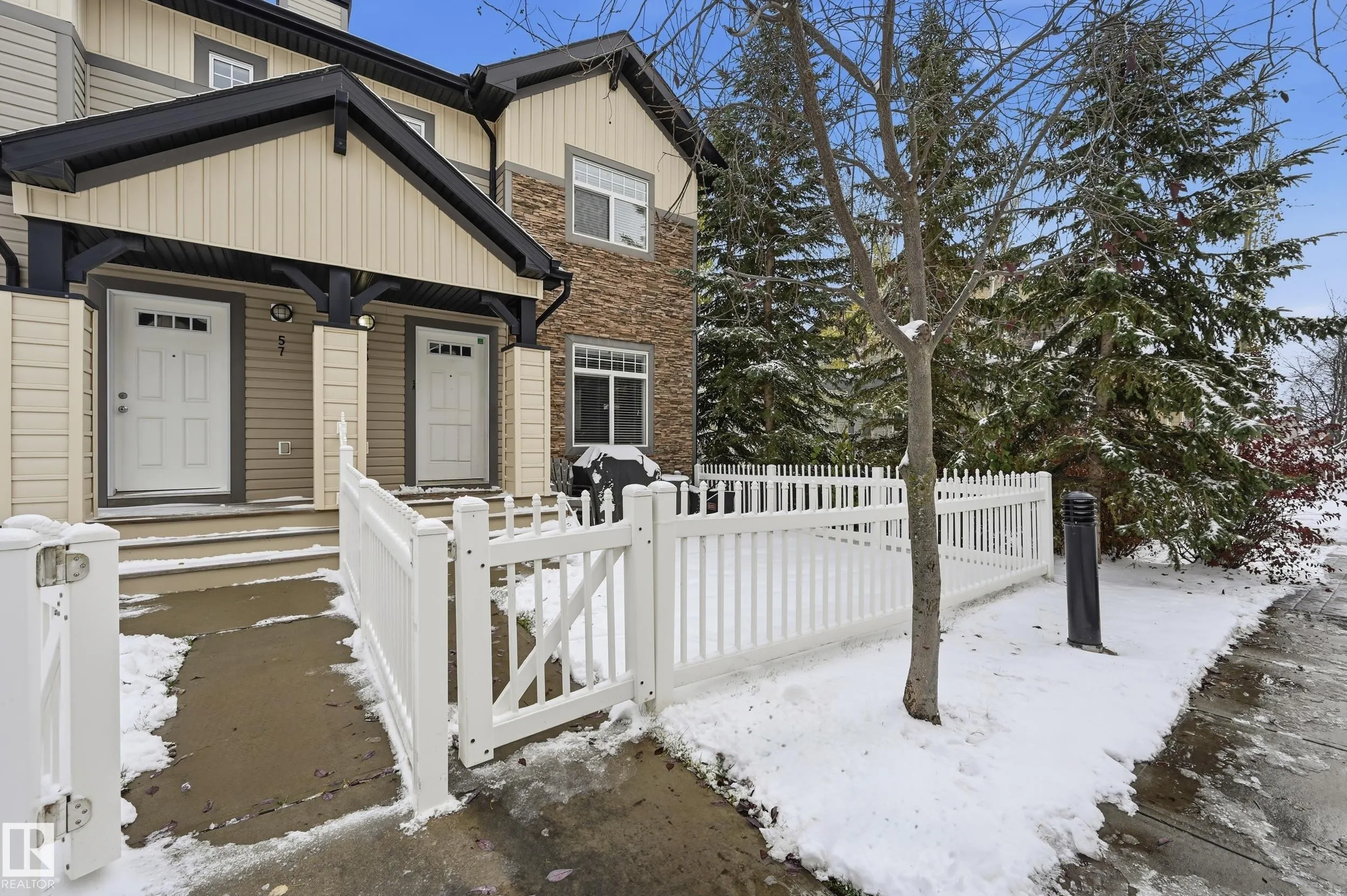 465 HEMINGWAY Road