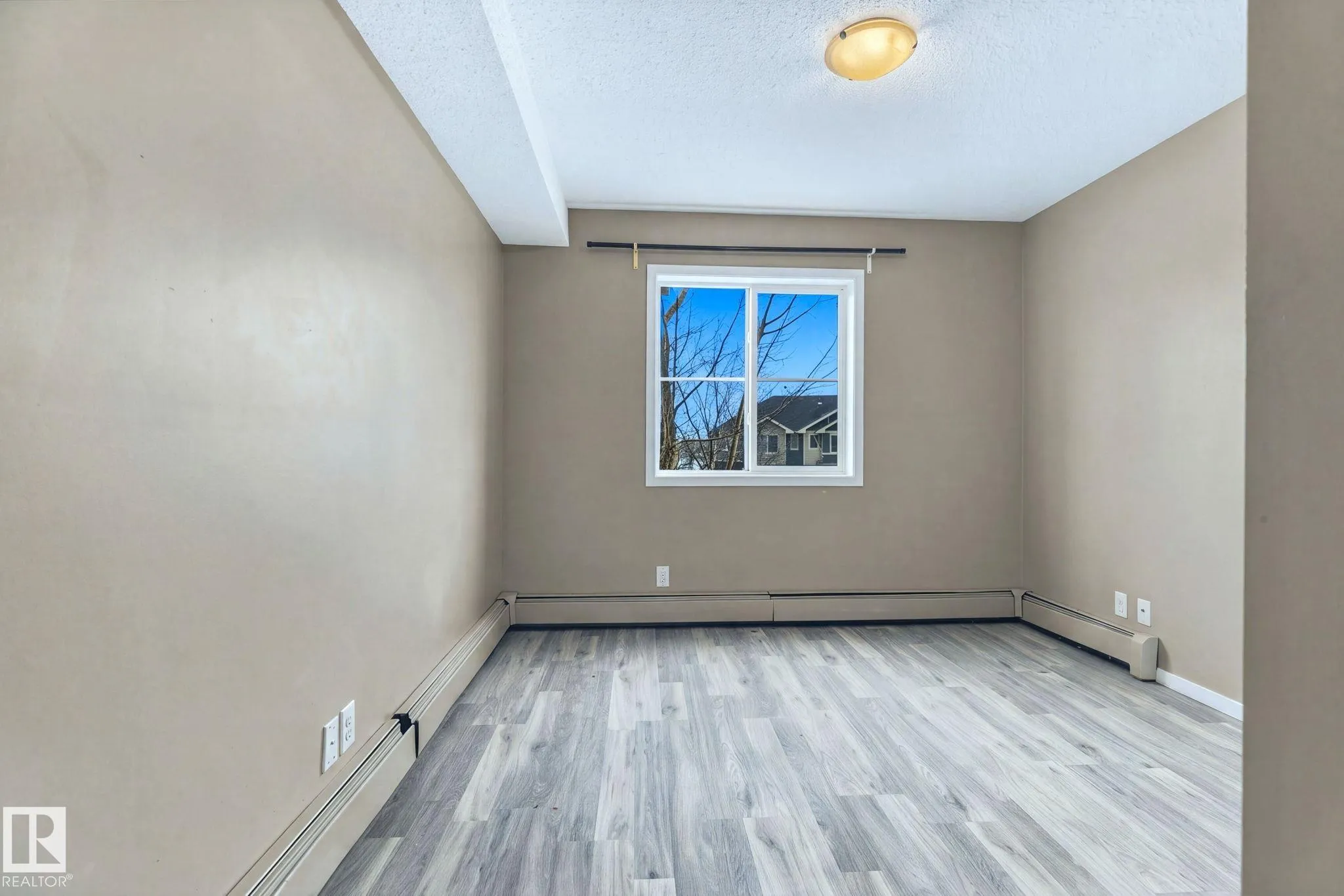 530 WATT Boulevard