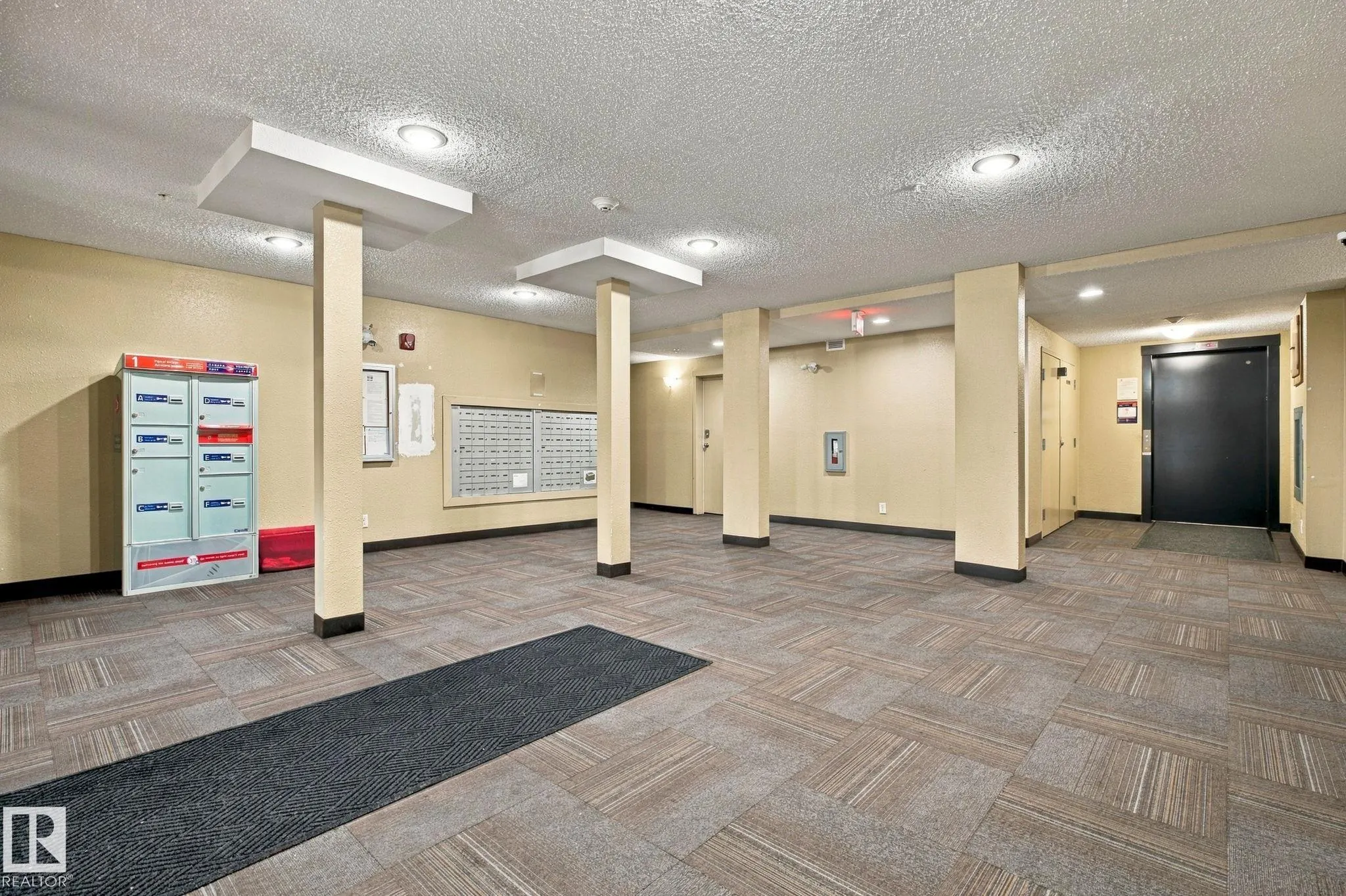 530 WATT Boulevard