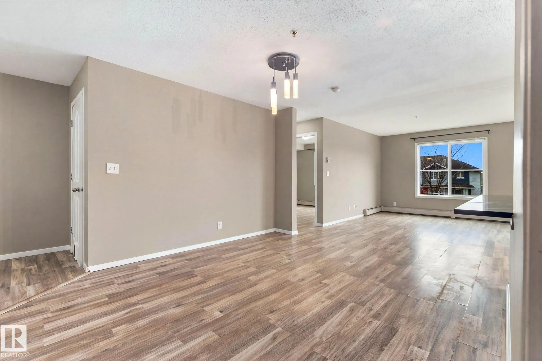 530 WATT Boulevard