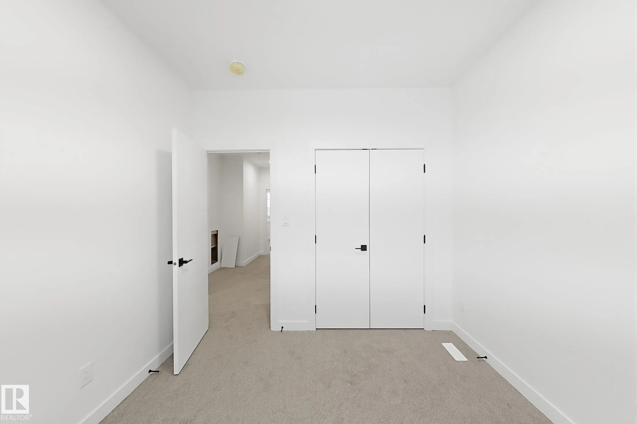 458 Robinson Blvd
