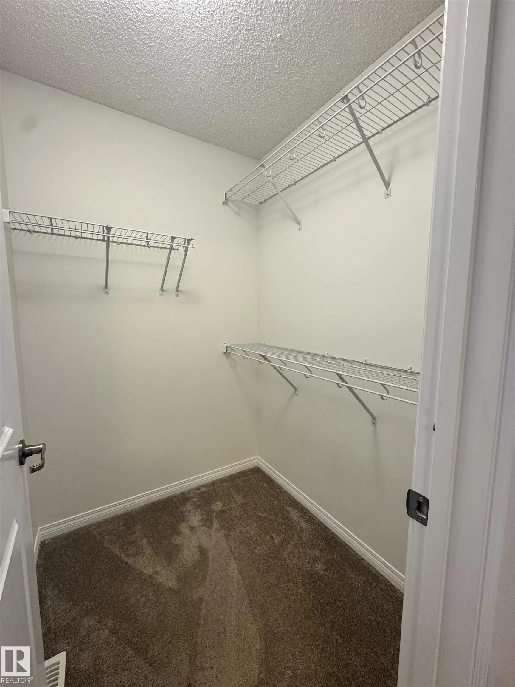 1309 DARBY Way