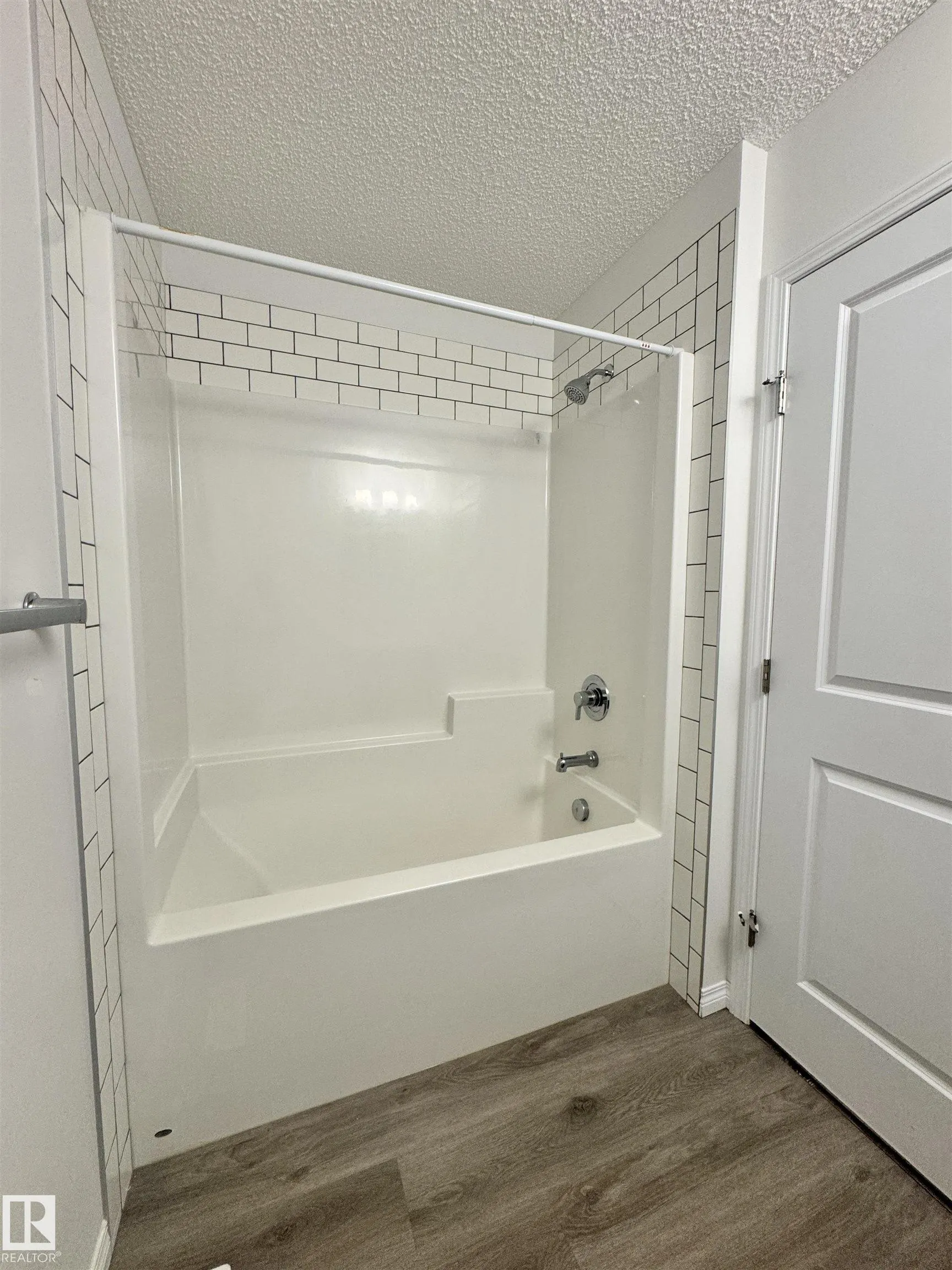 1309 DARBY Way