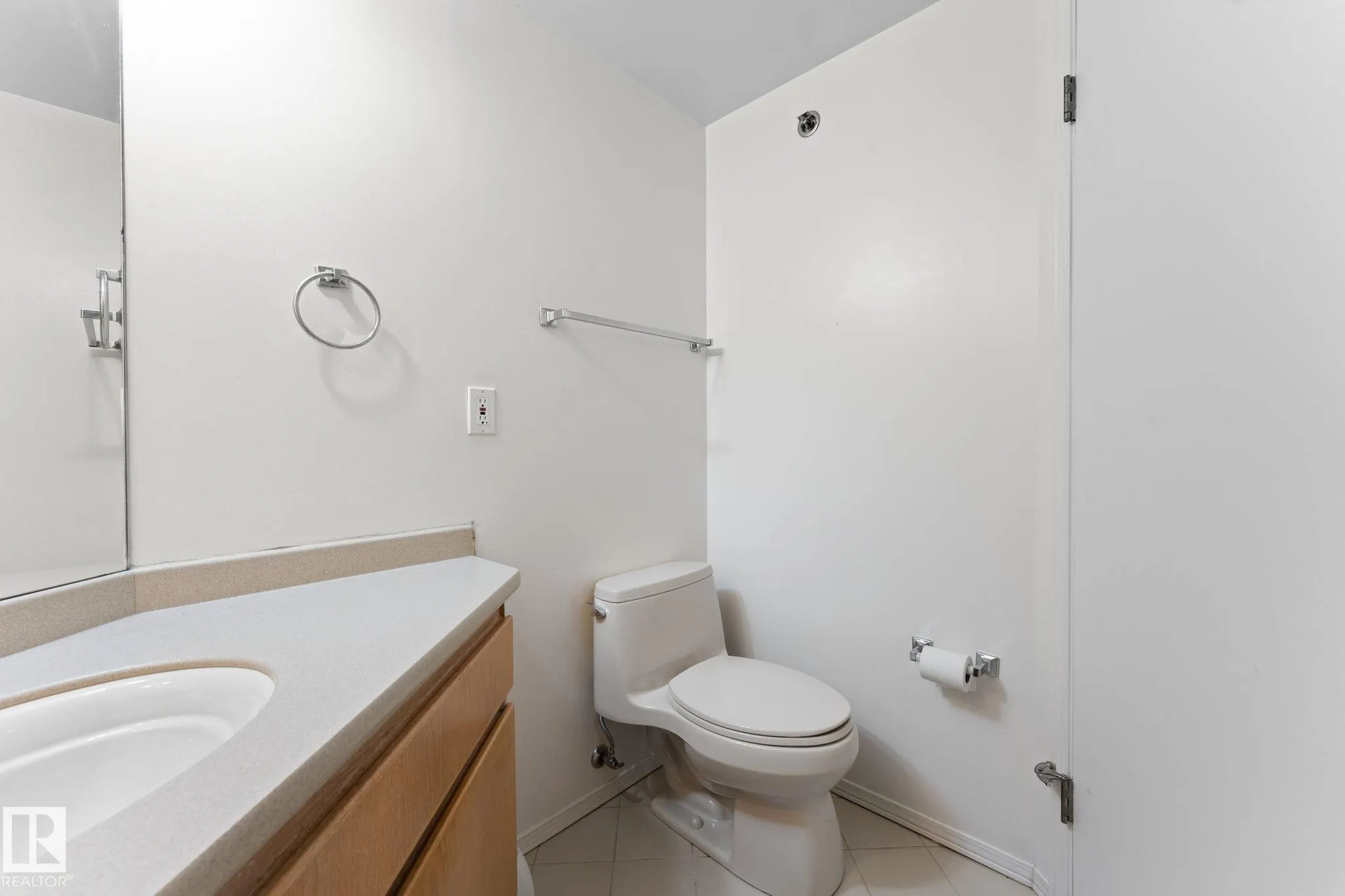 10721 SASKATCHEWAN Drive