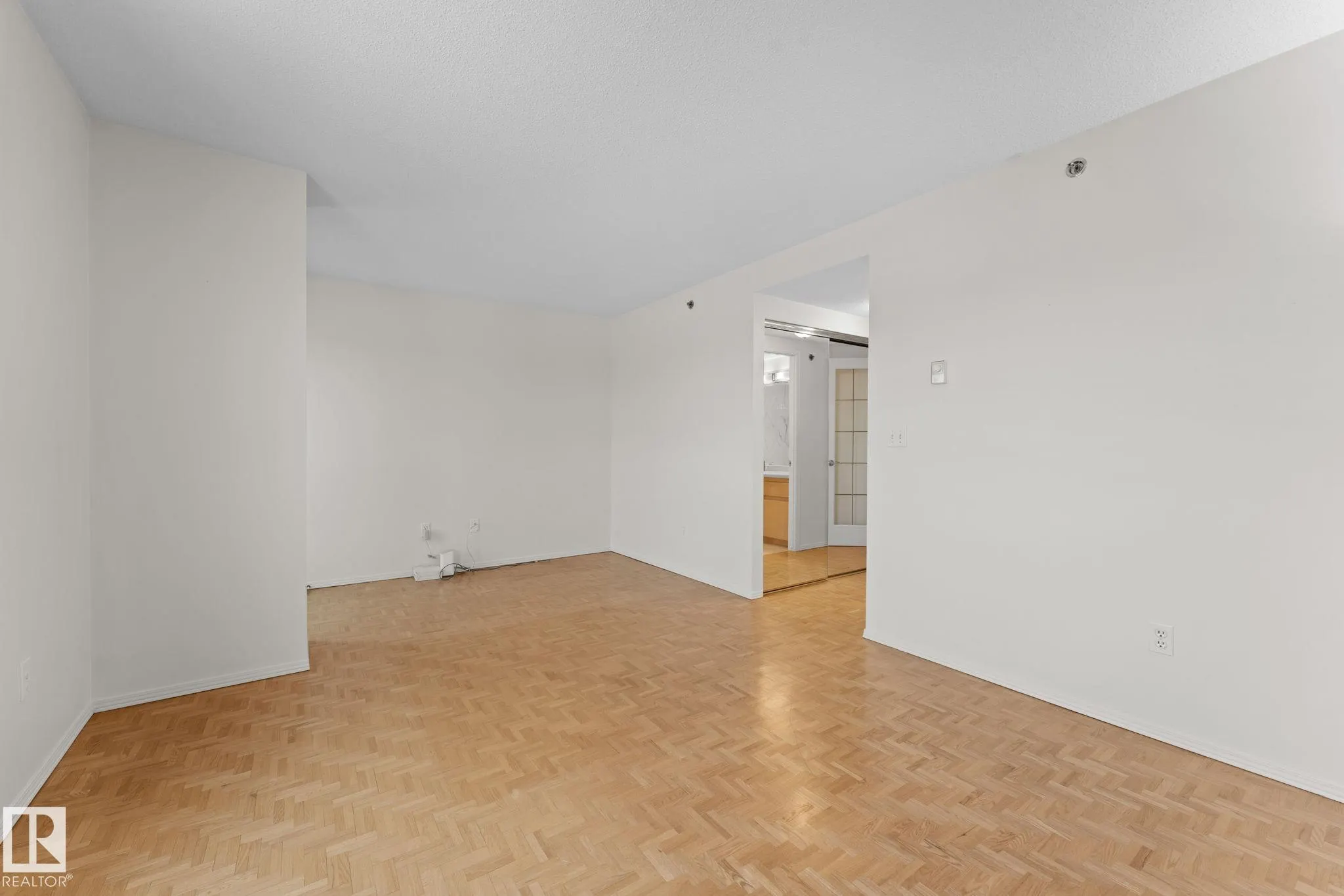 10721 SASKATCHEWAN Drive
