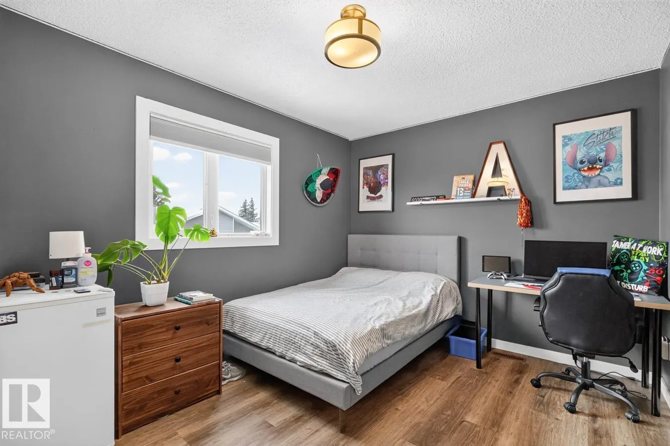 9 DURAND Place