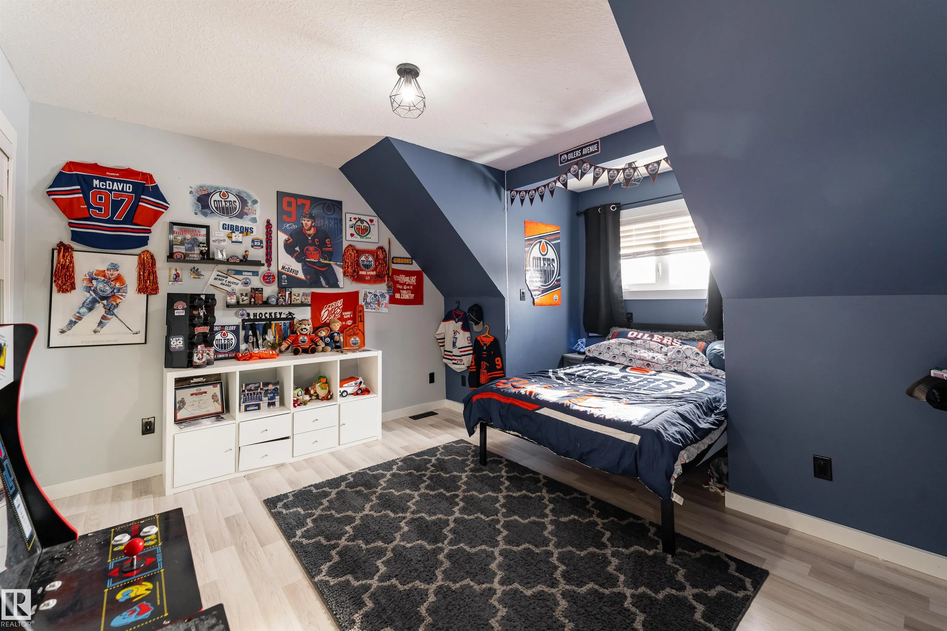 56019 RGE ROAD 230