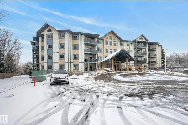 100 FOXHAVEN Drive