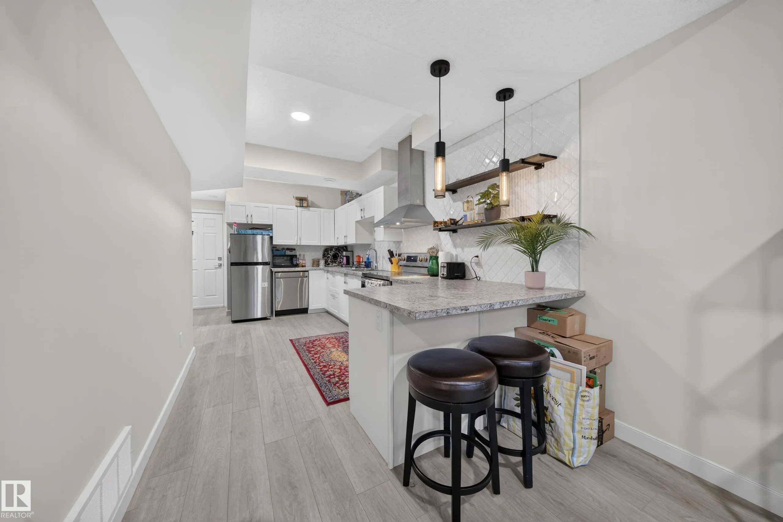 10510 153 Street
