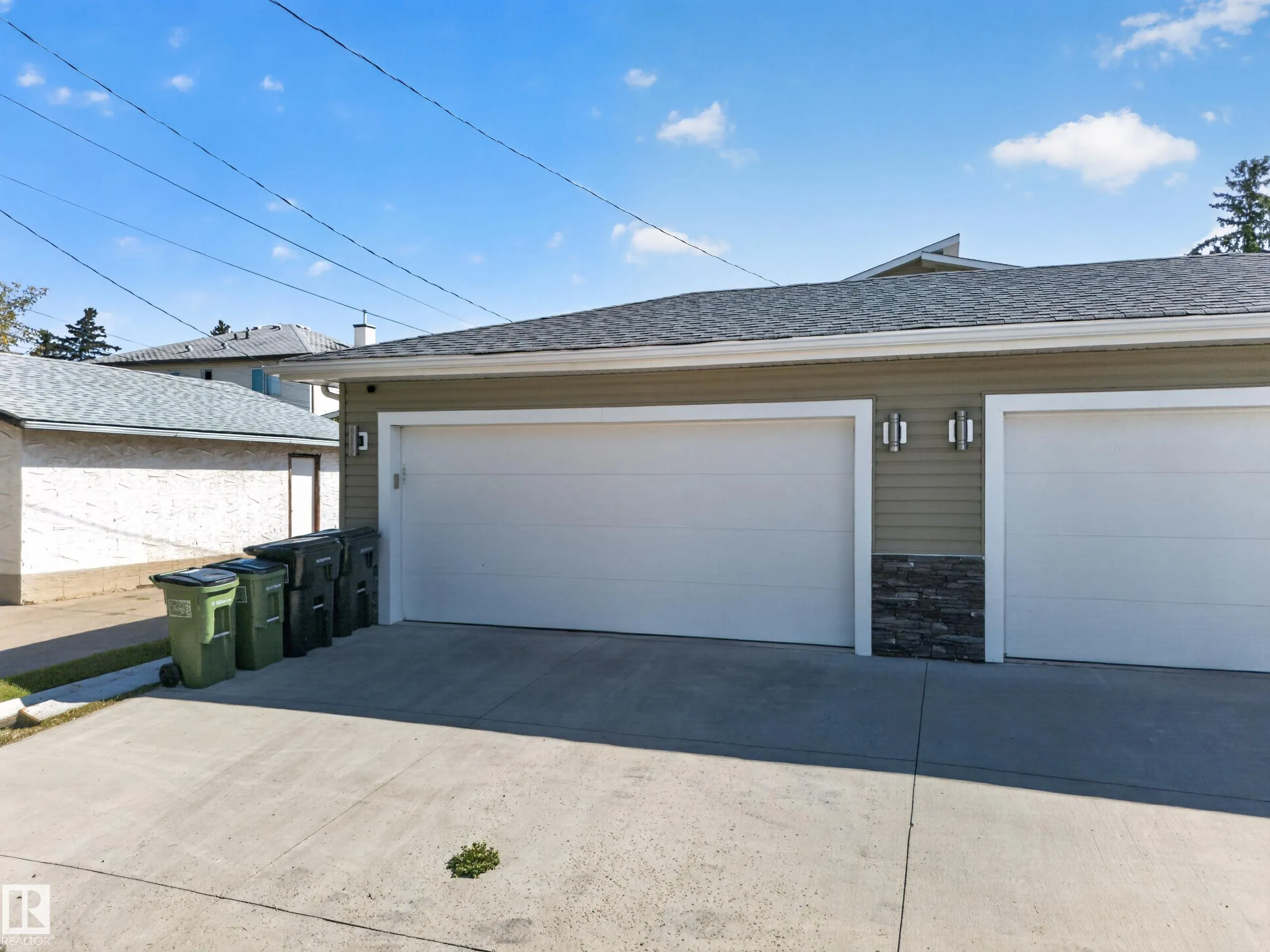 10510 153 Street