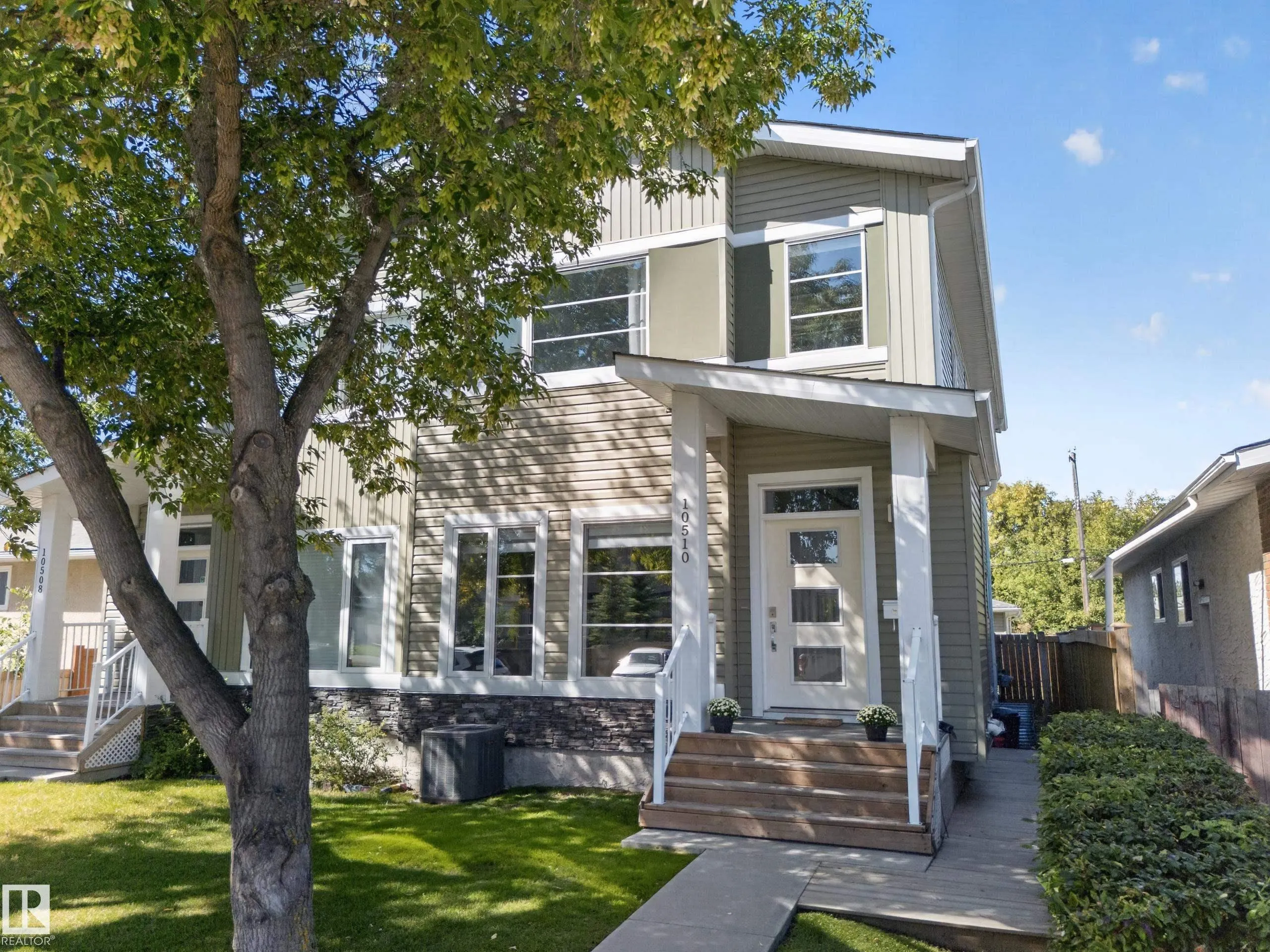 10510 153 Street