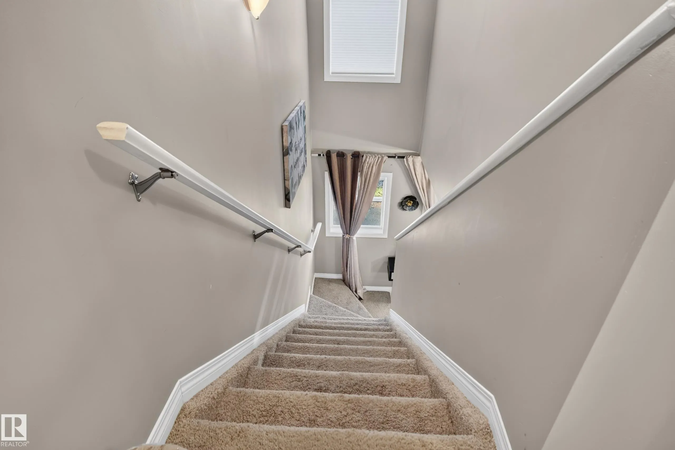 465 HEMINGWAY Road