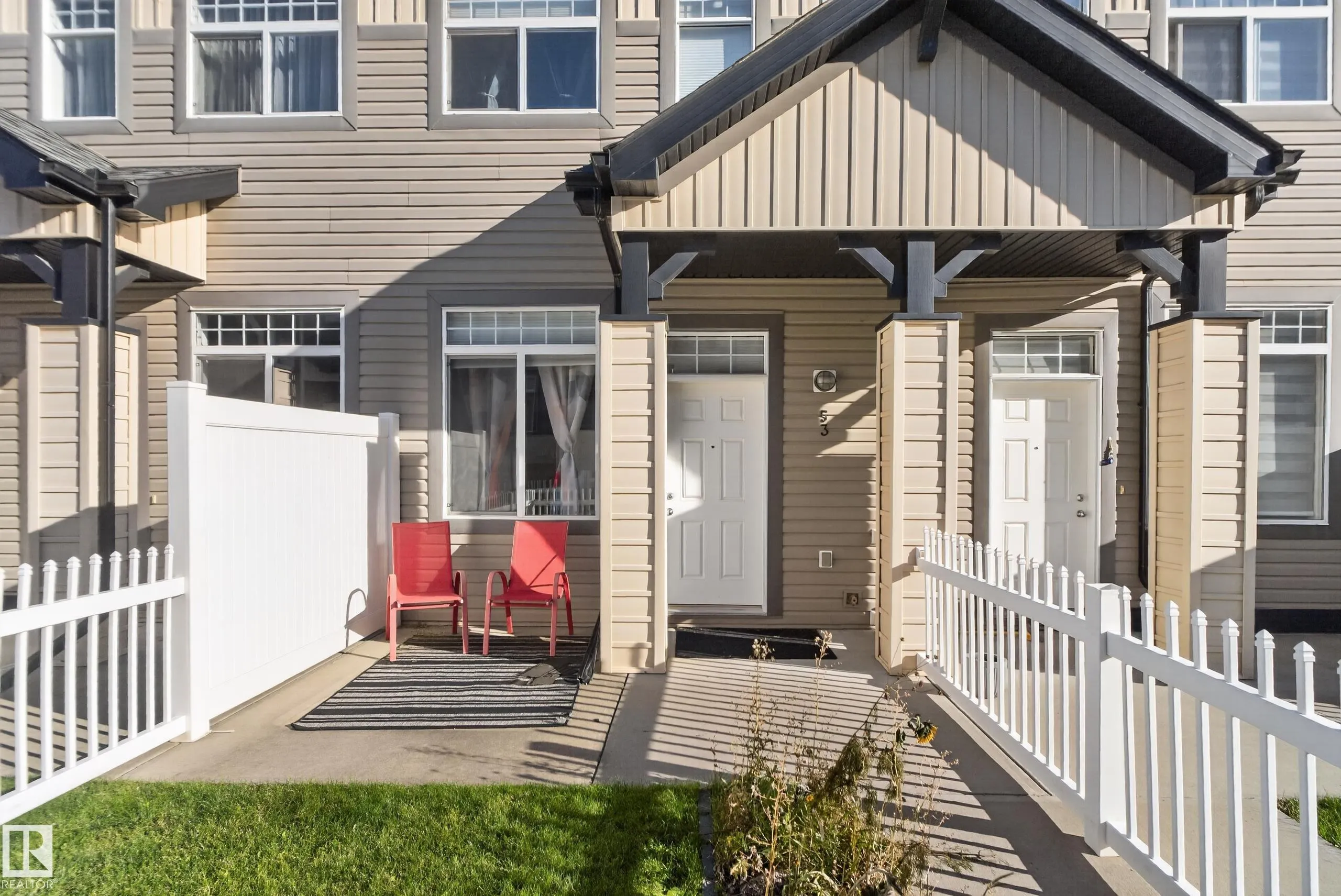 465 HEMINGWAY Road