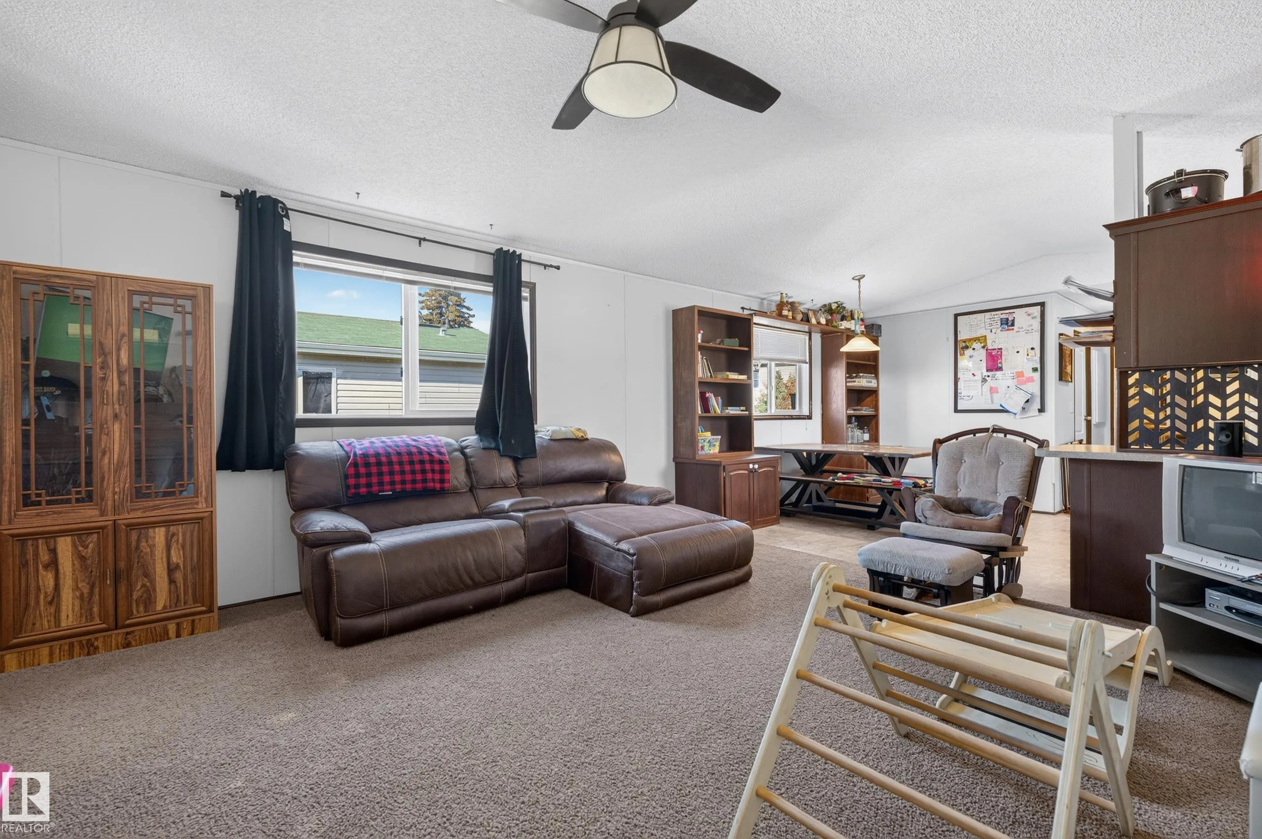 #1558 53222 Range Rd 272