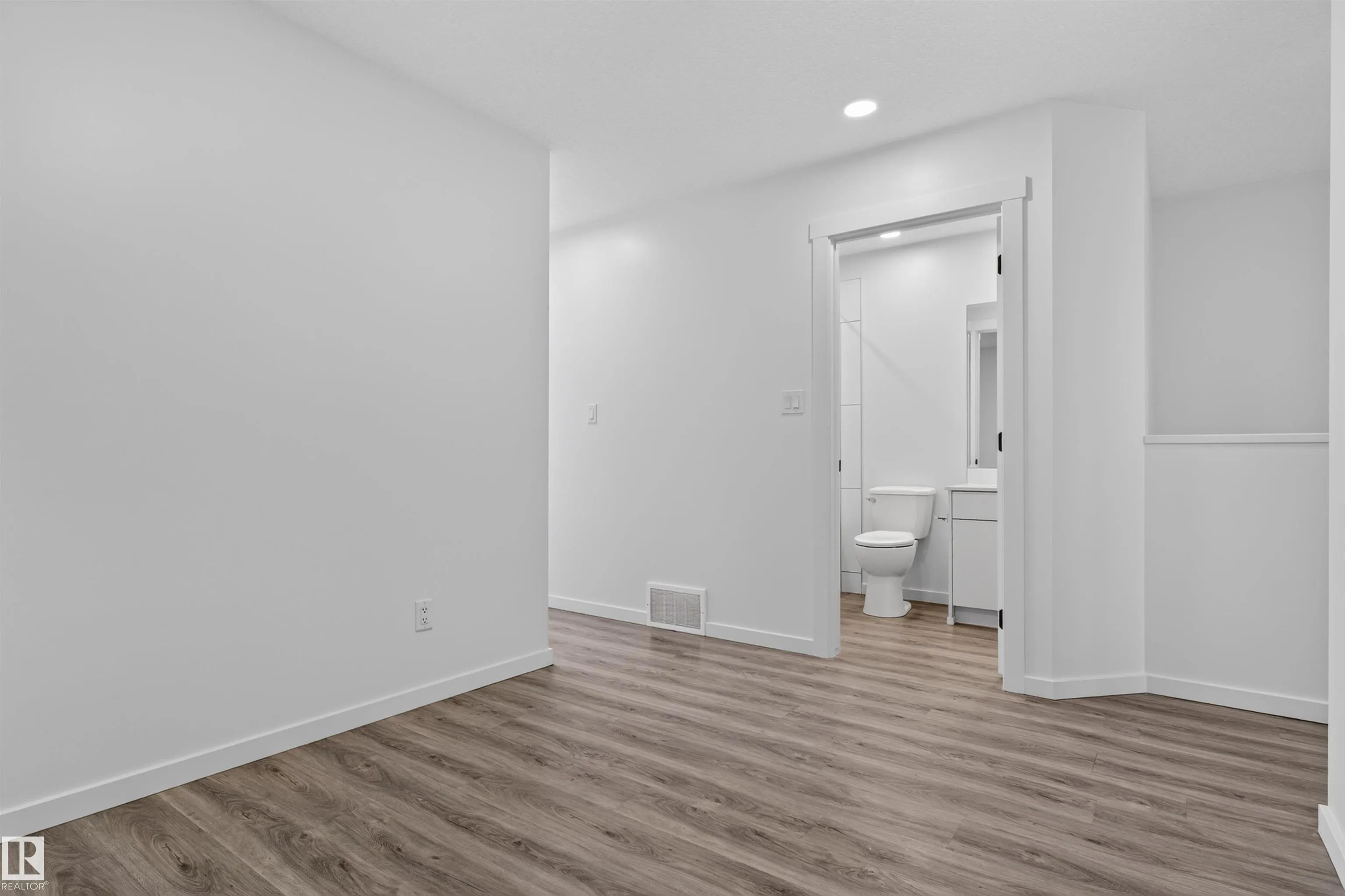 1219 PODERSKY Wynd