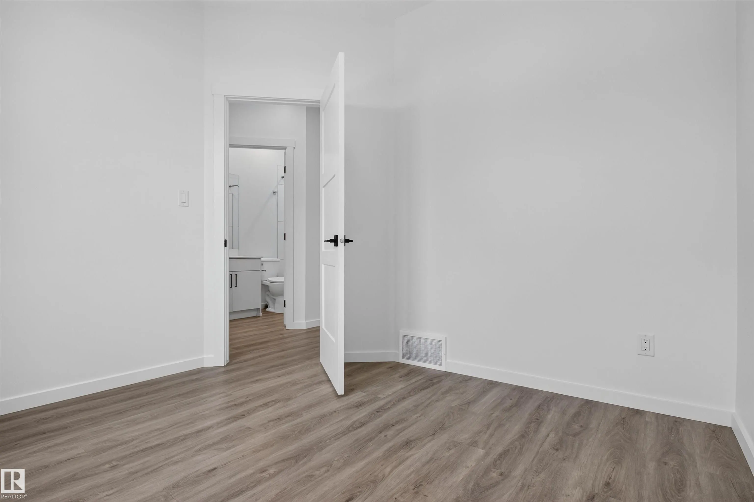 1219 PODERSKY Wynd