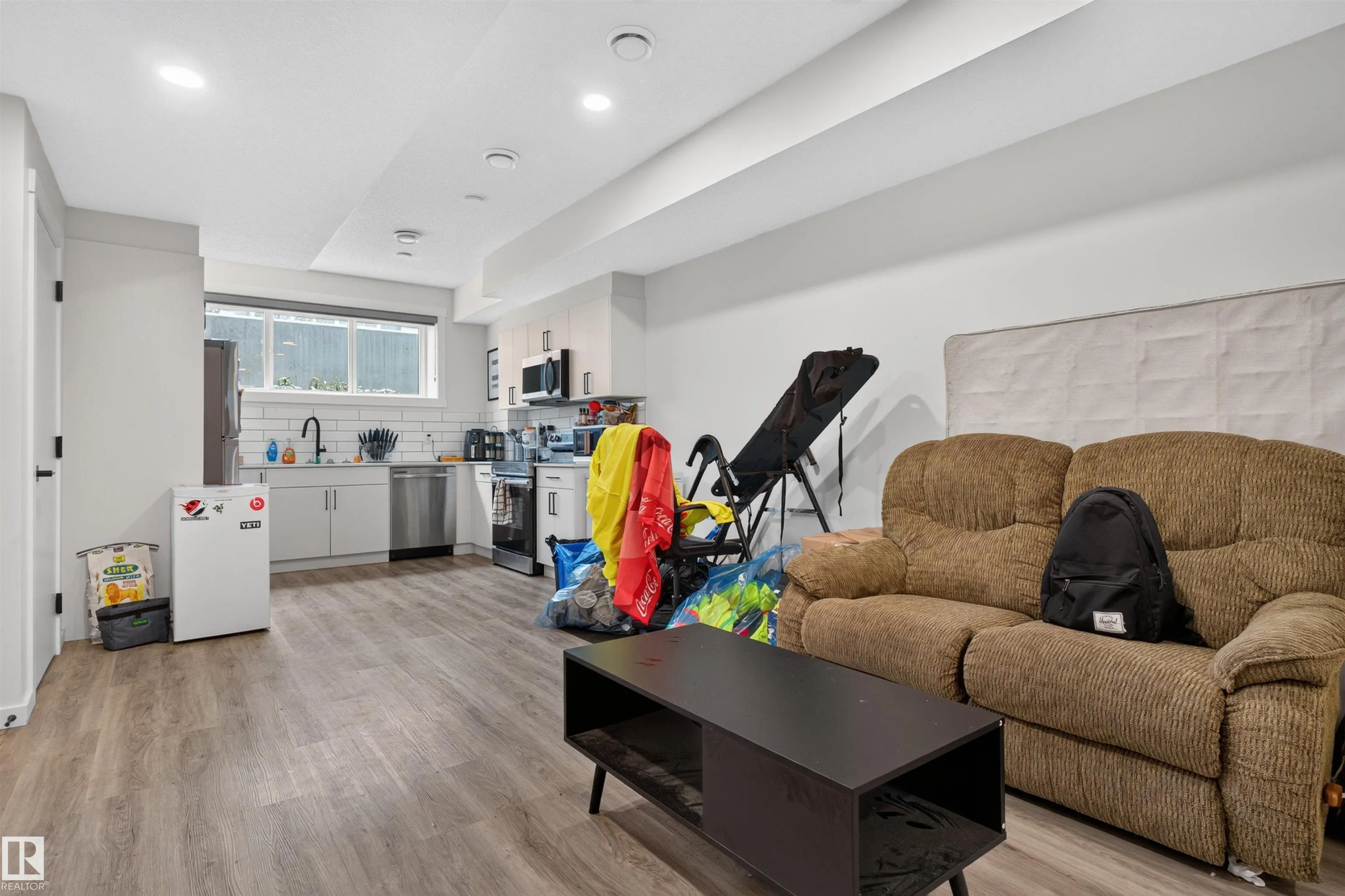 1219 PODERSKY Wynd