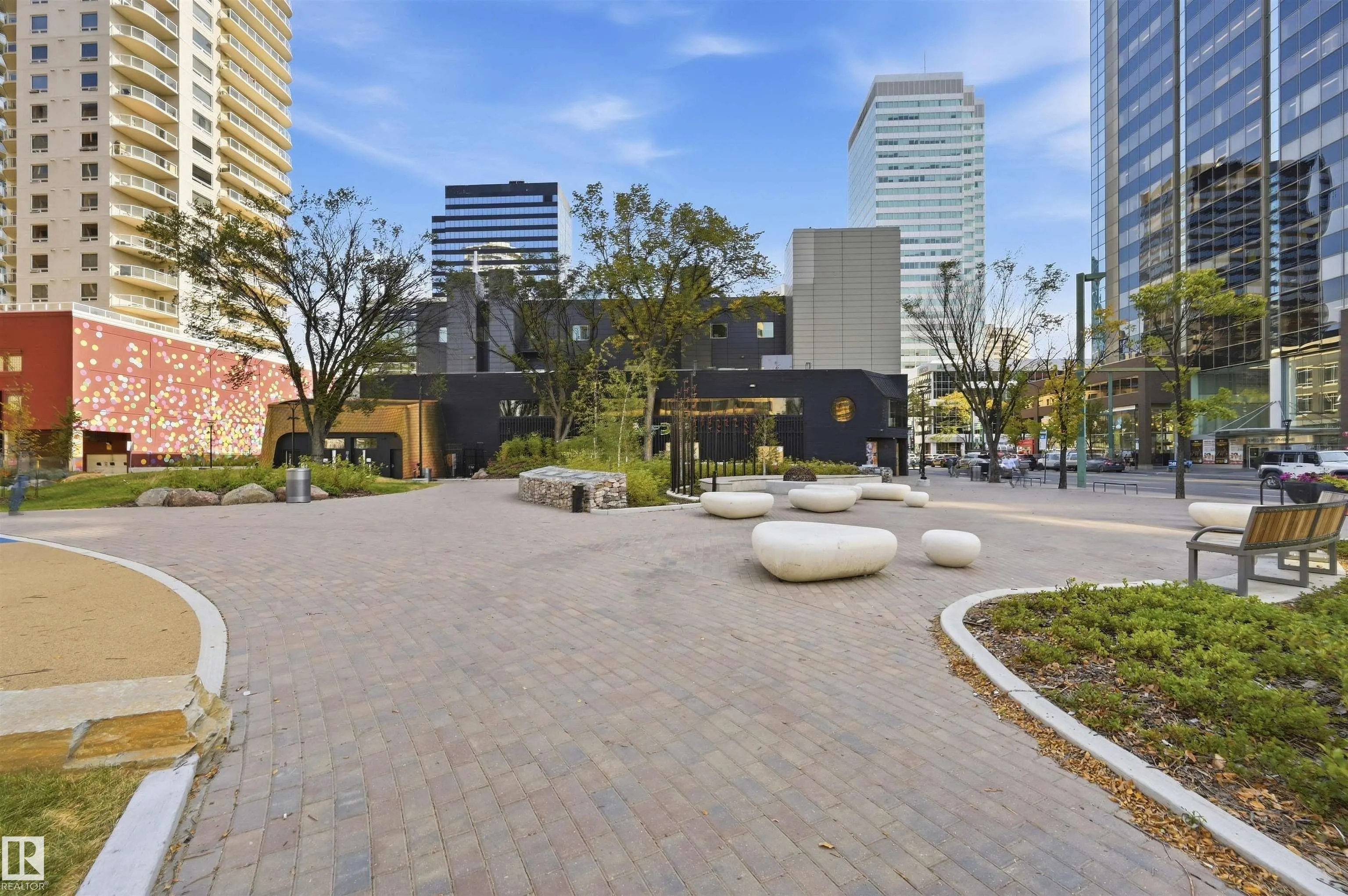 10106 105 Street