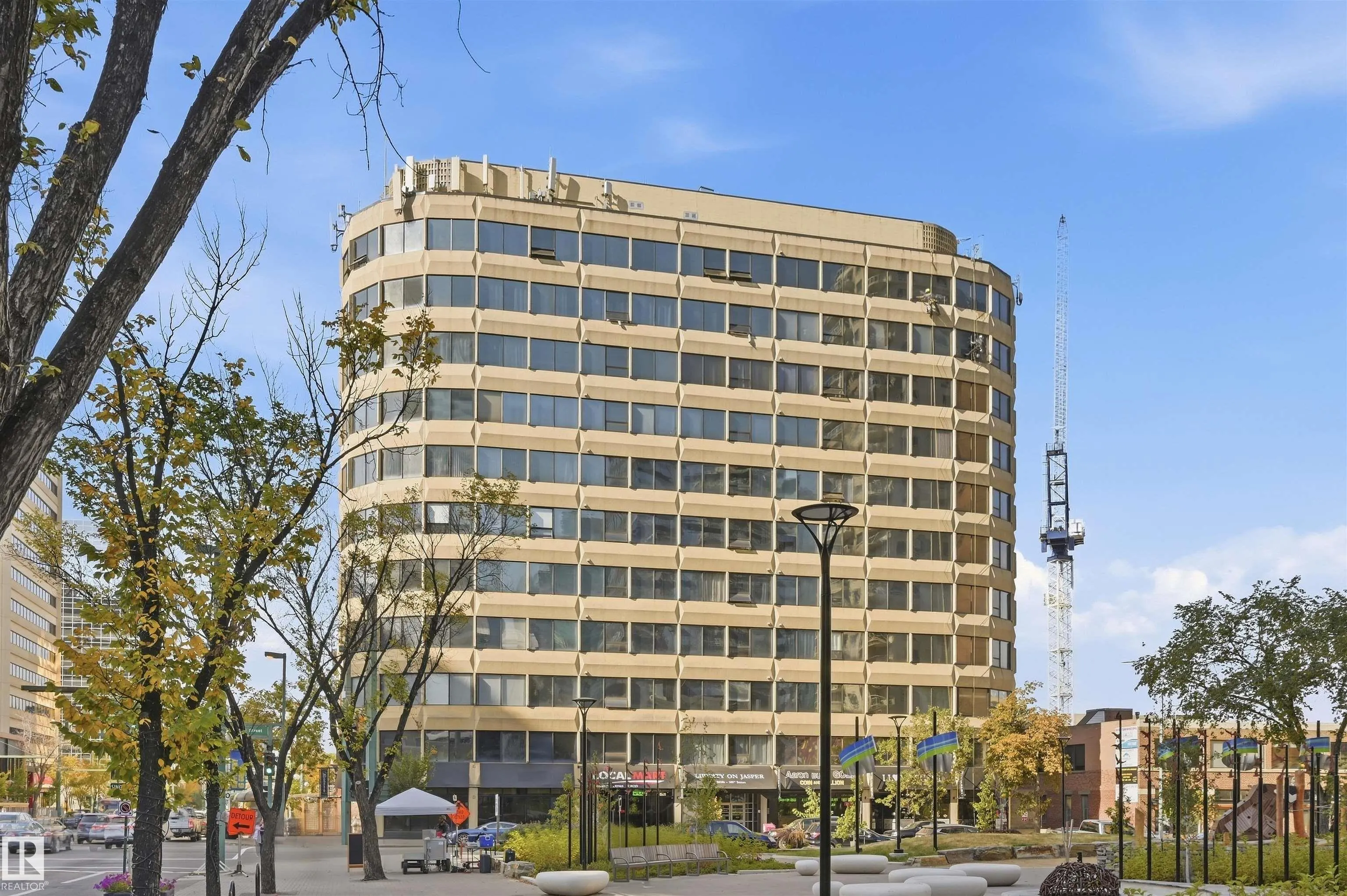 10106 105 Street