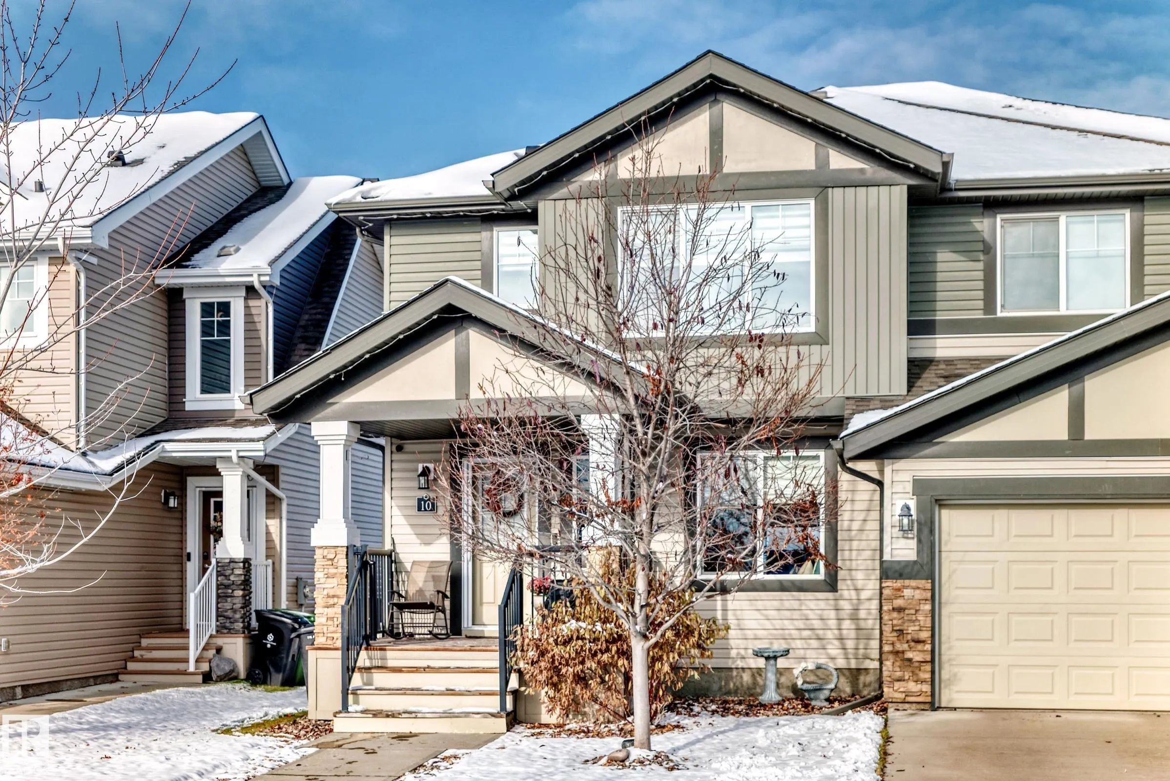 10 SIENNA Boulevard
