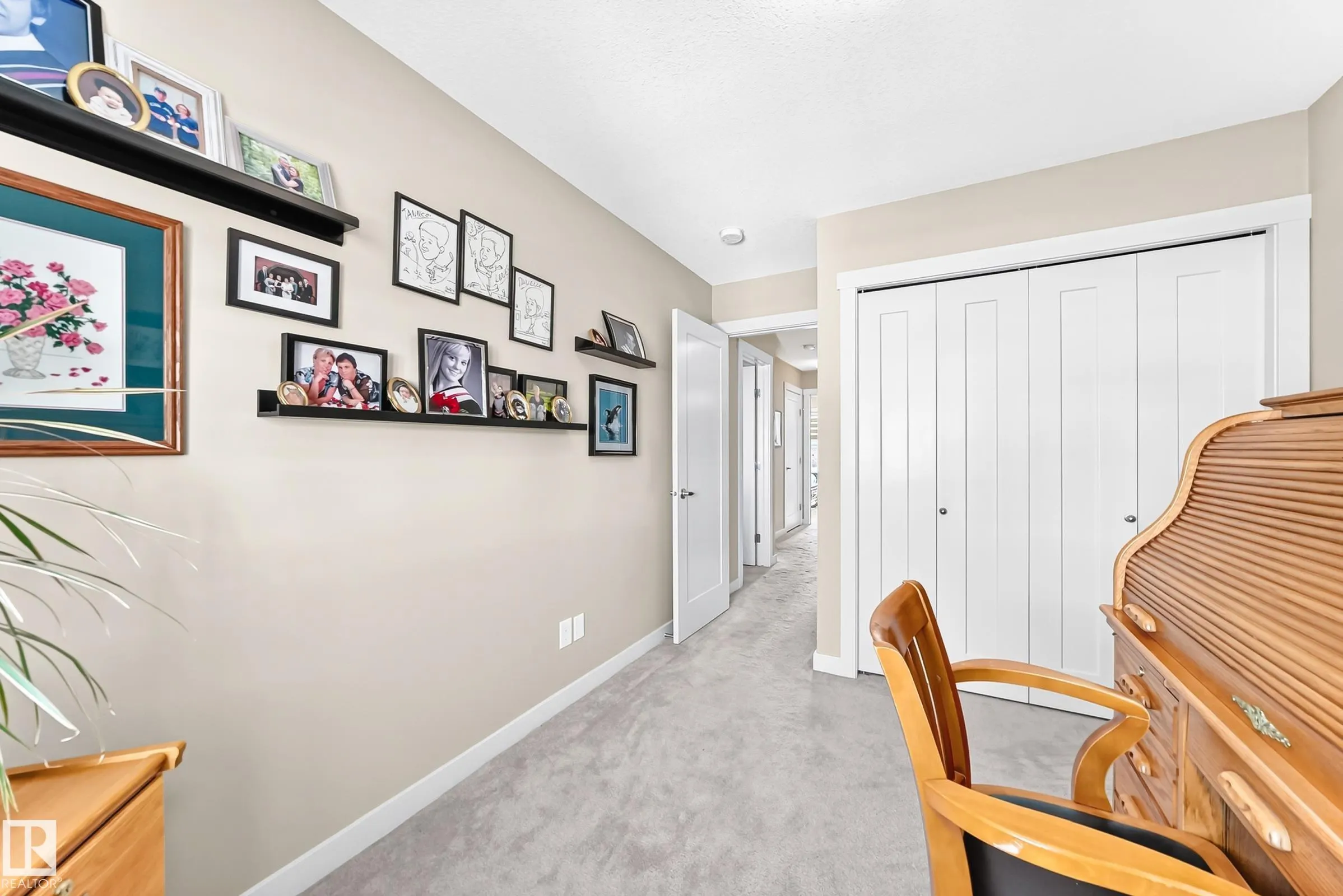 10 SIENNA Boulevard