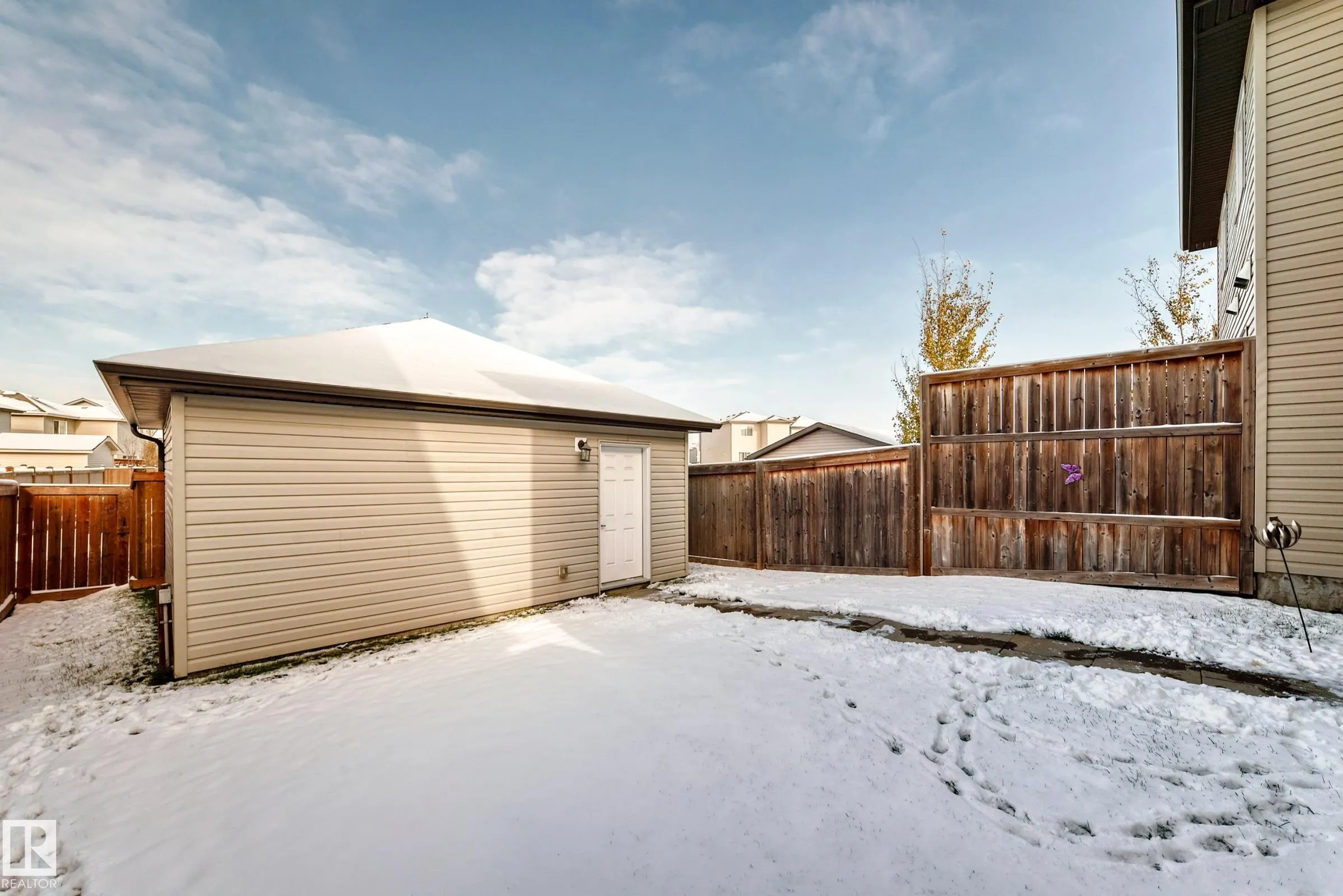 10 SIENNA Boulevard