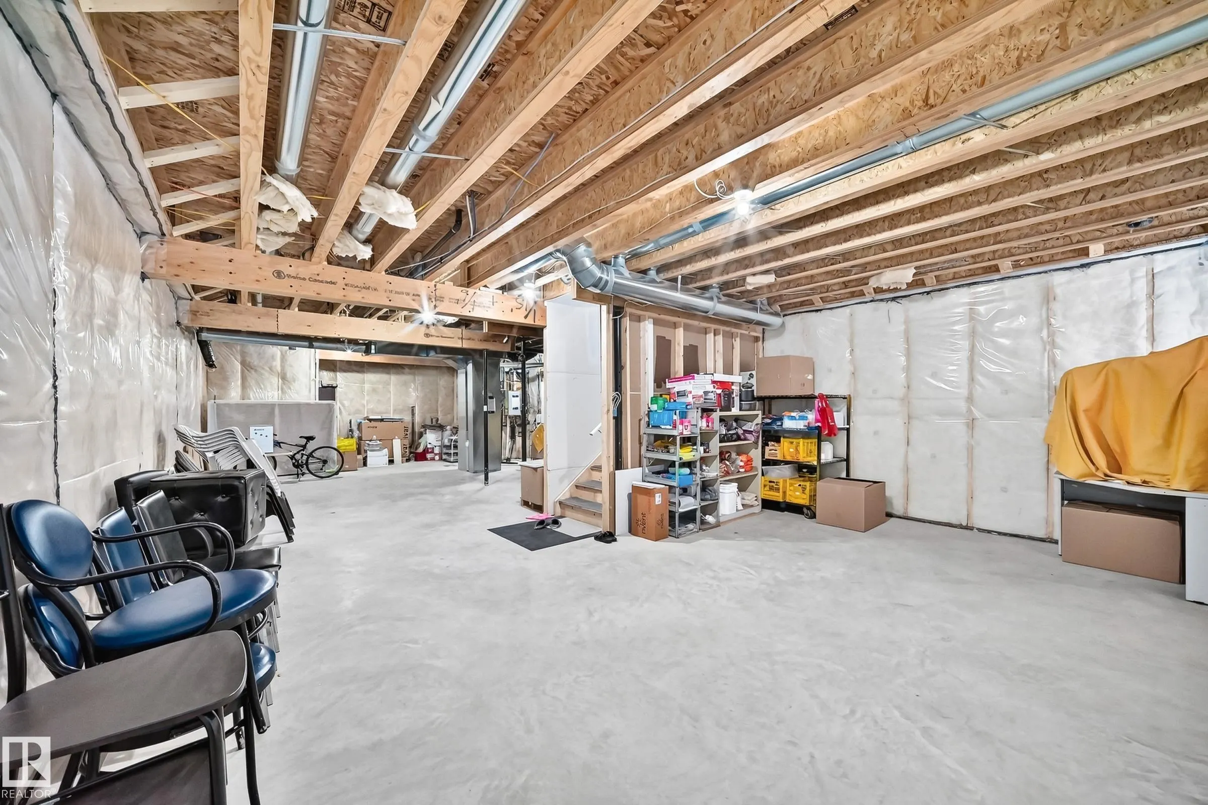 1204 13 Avenue