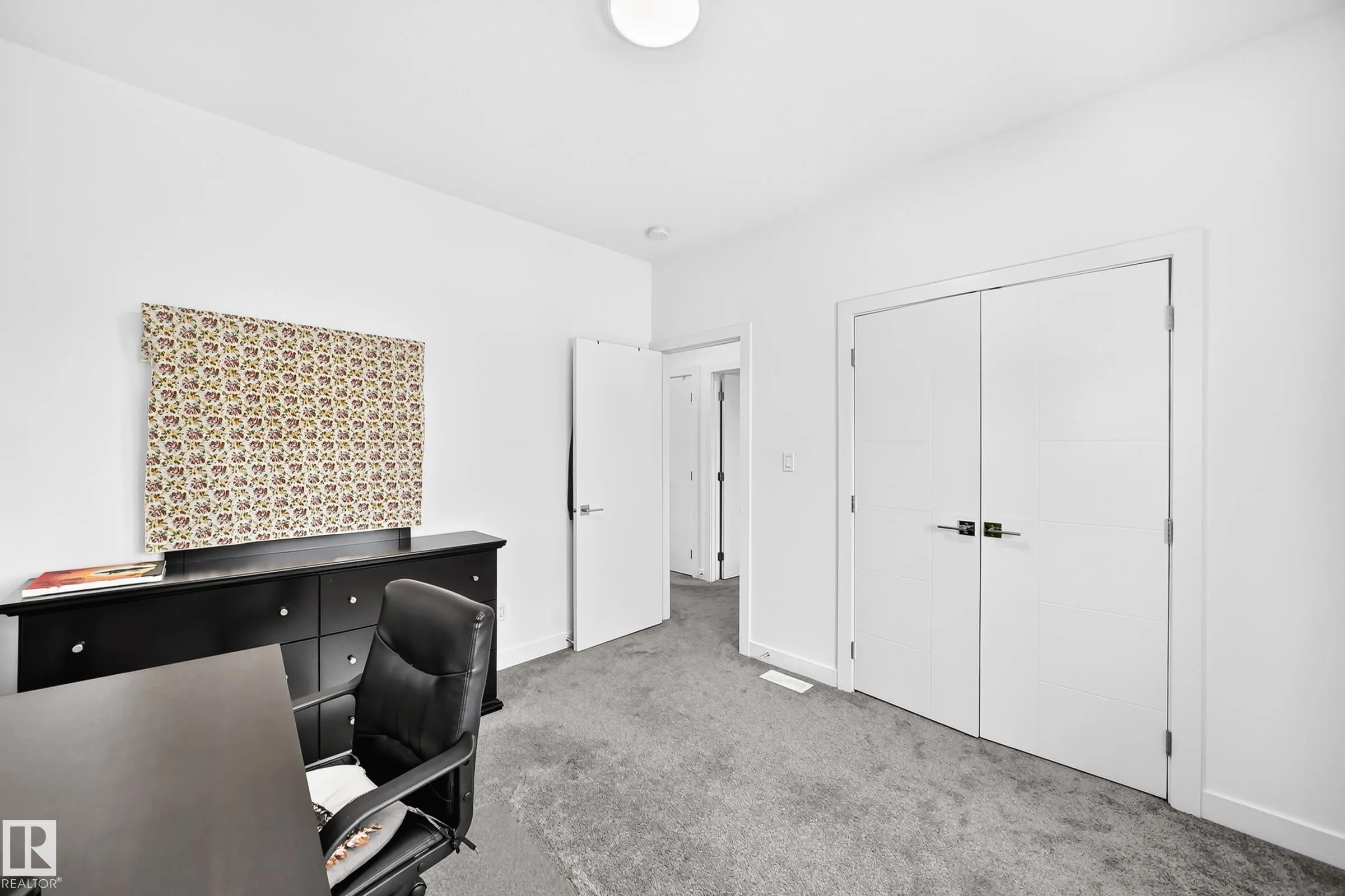 1204 13 Avenue