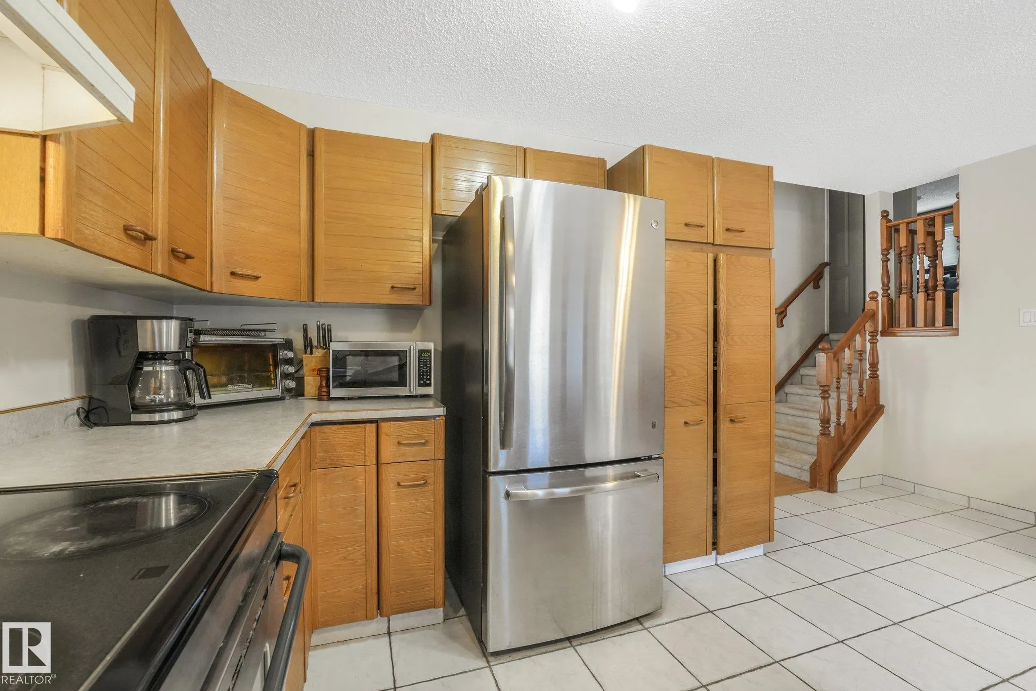 1210 POTTER GREENS Drive