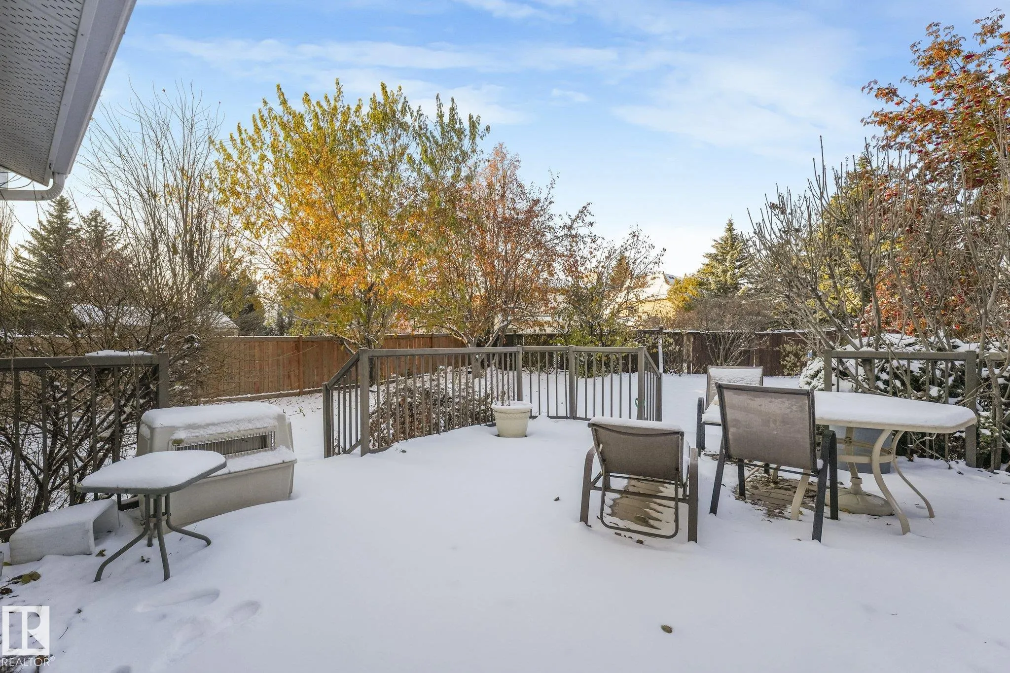 1210 POTTER GREENS Drive