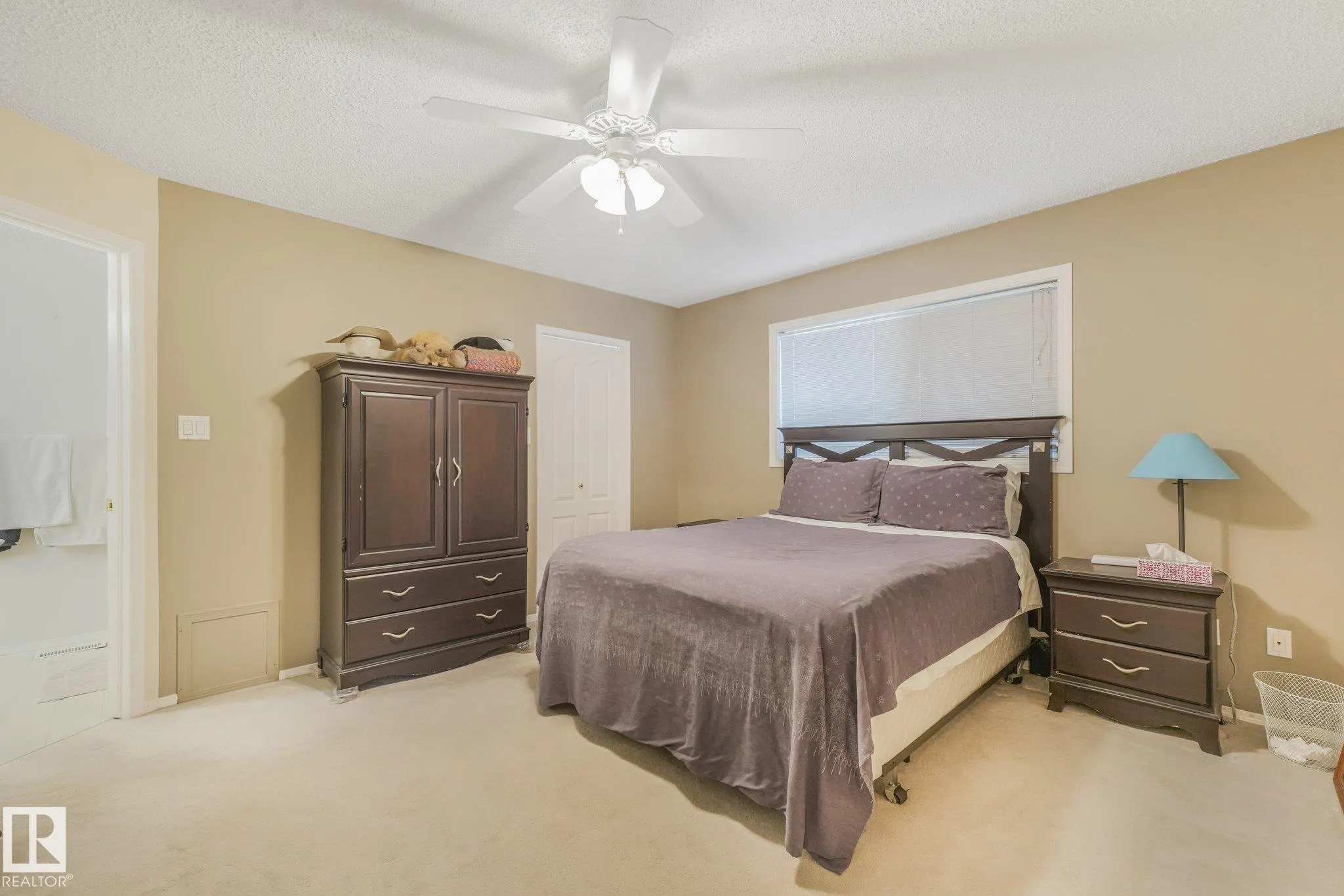 1210 POTTER GREENS Drive