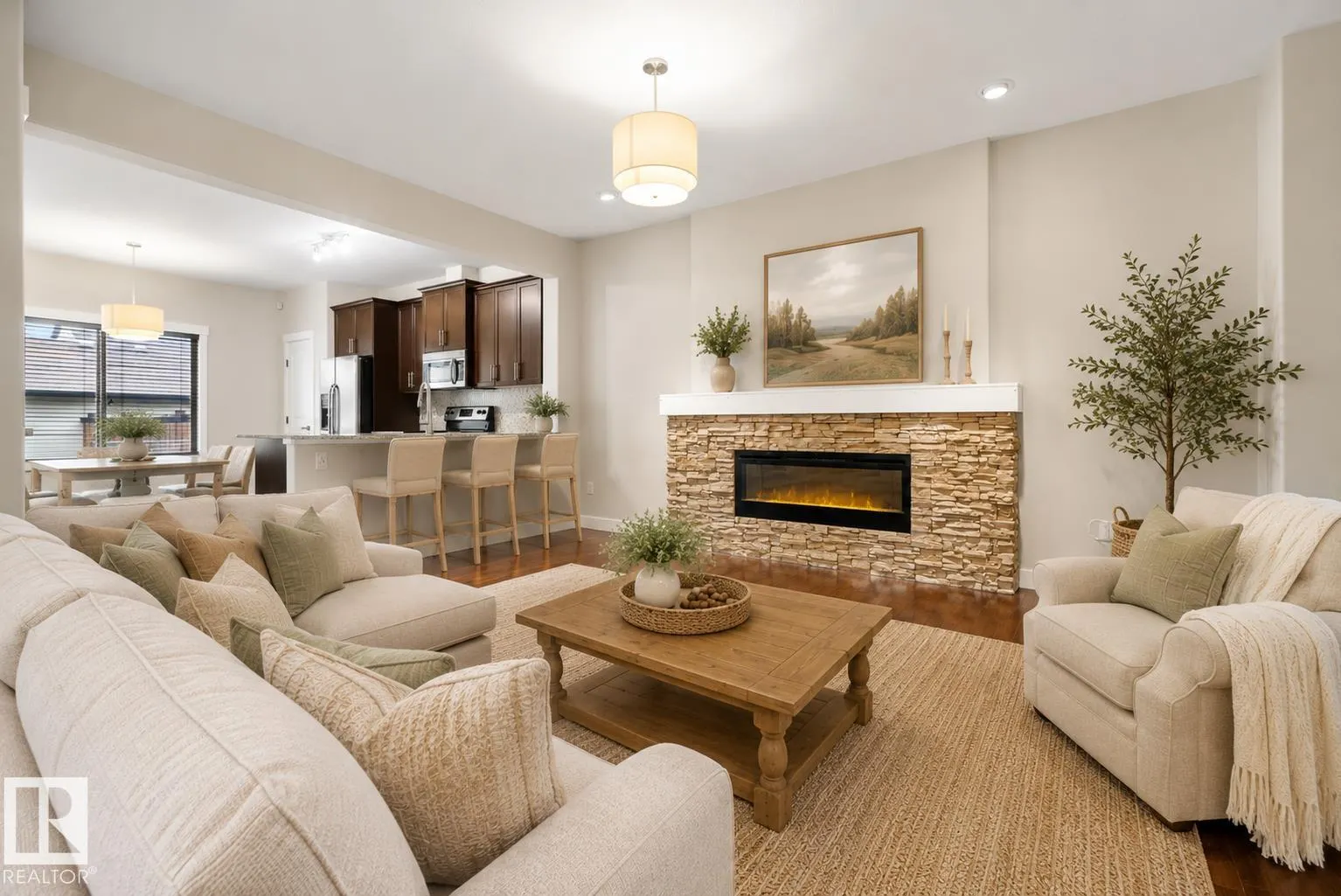 23 GREENBURY Boulevard