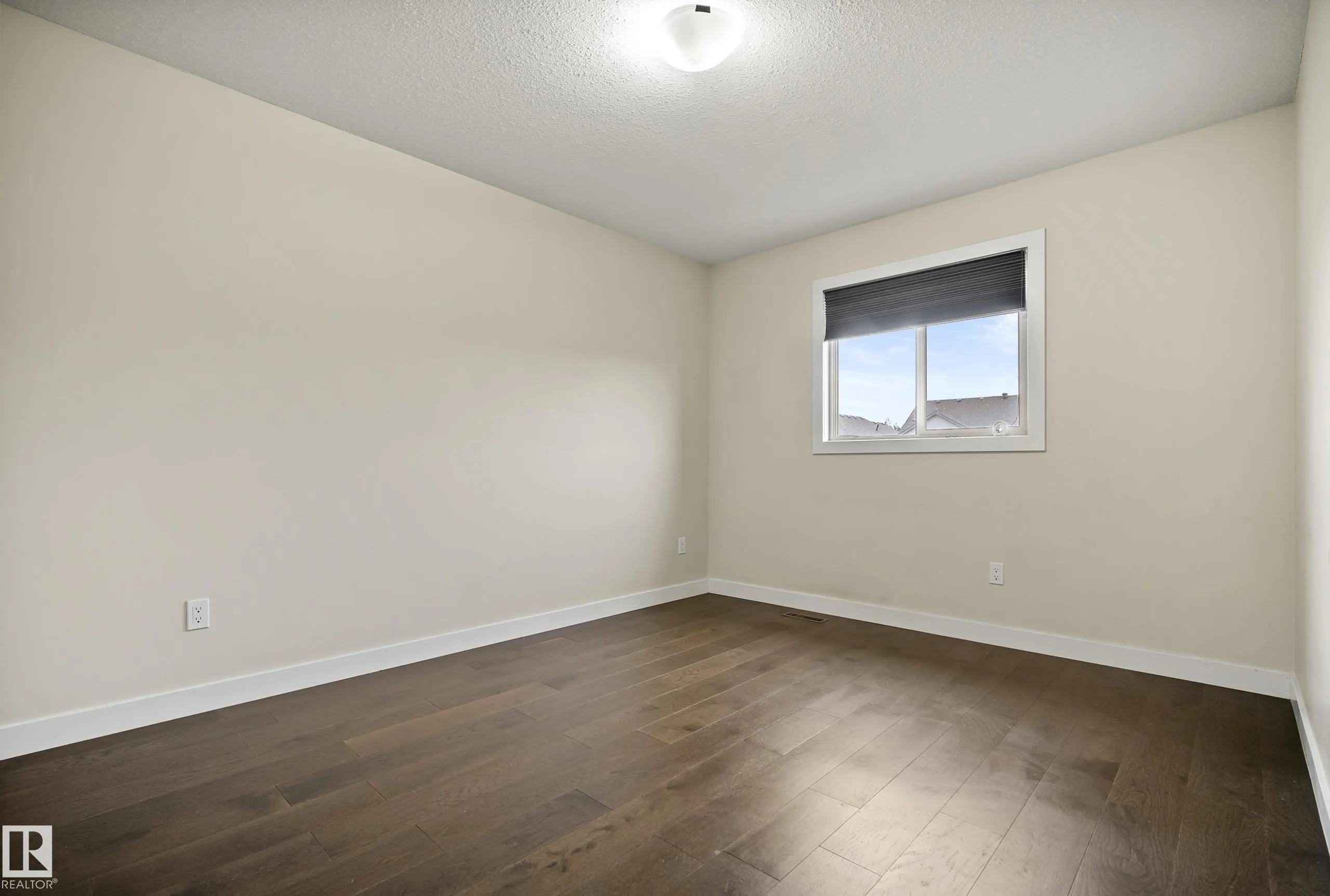 23 GREENBURY Boulevard