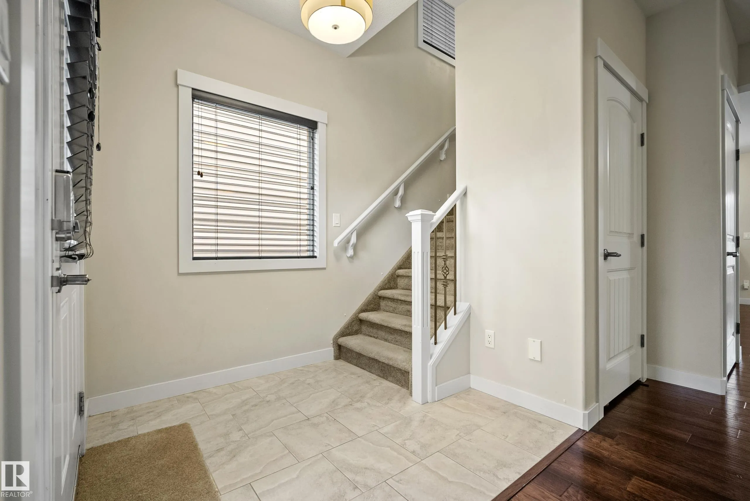 23 GREENBURY Boulevard
