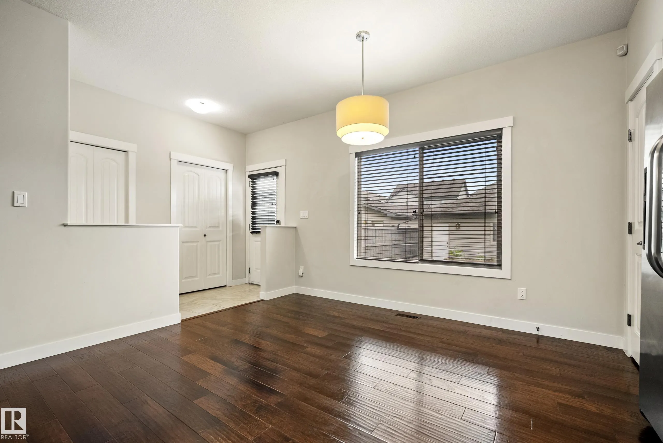 23 GREENBURY Boulevard
