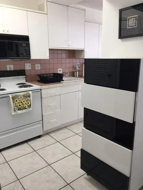 100 Lincoln Road #1236