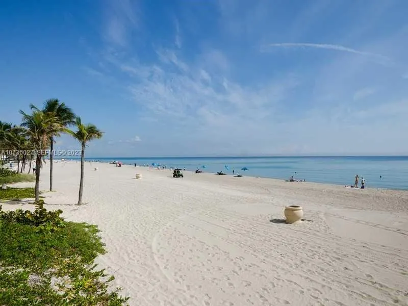 2501 S Ocean Drive #1221