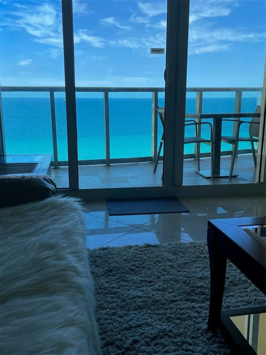 2501 S Ocean Drive #1221
