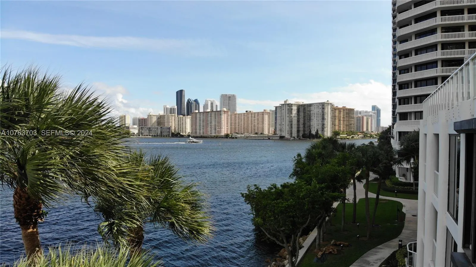 4000 Island Boulevard #W-STE6