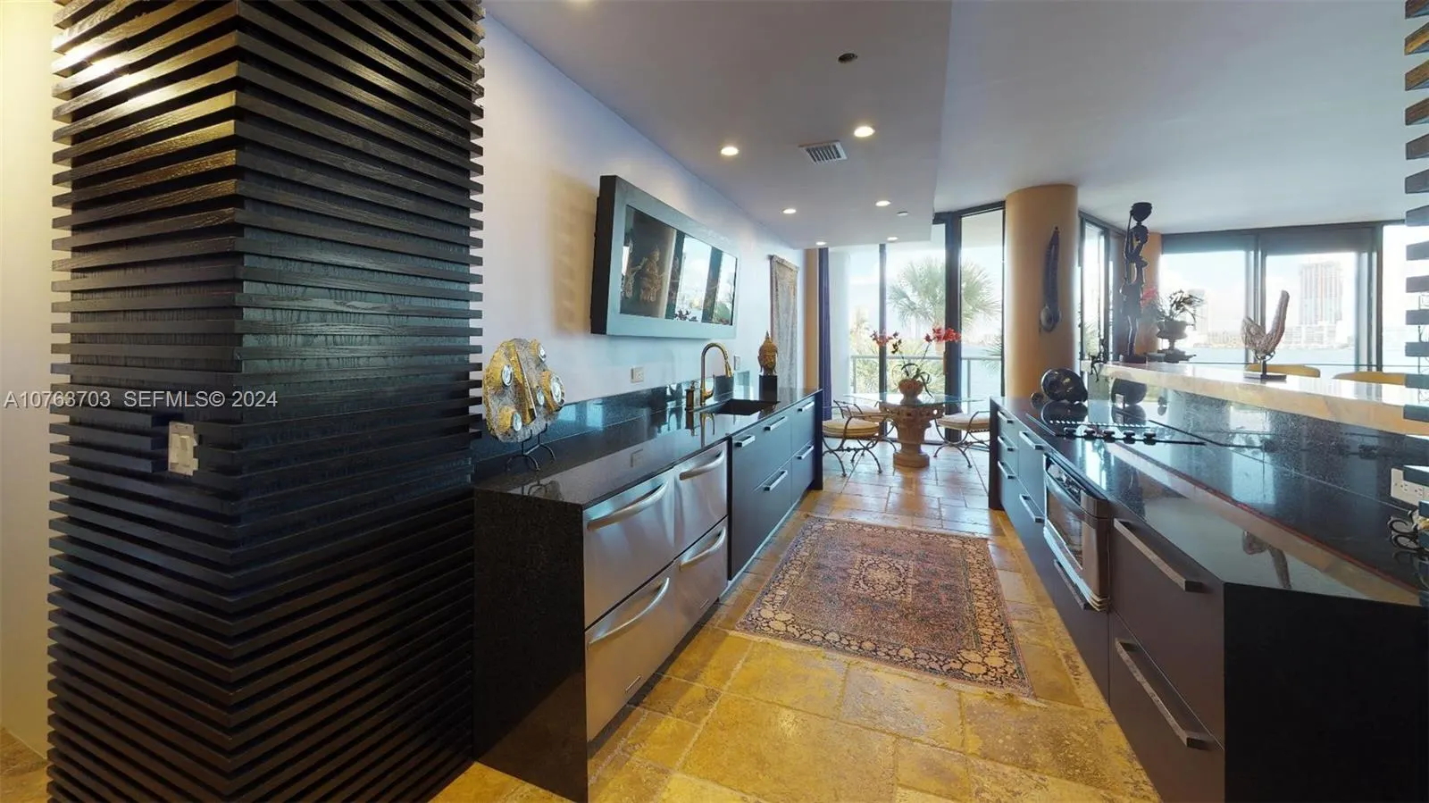 4000 Island Boulevard #W-STE6